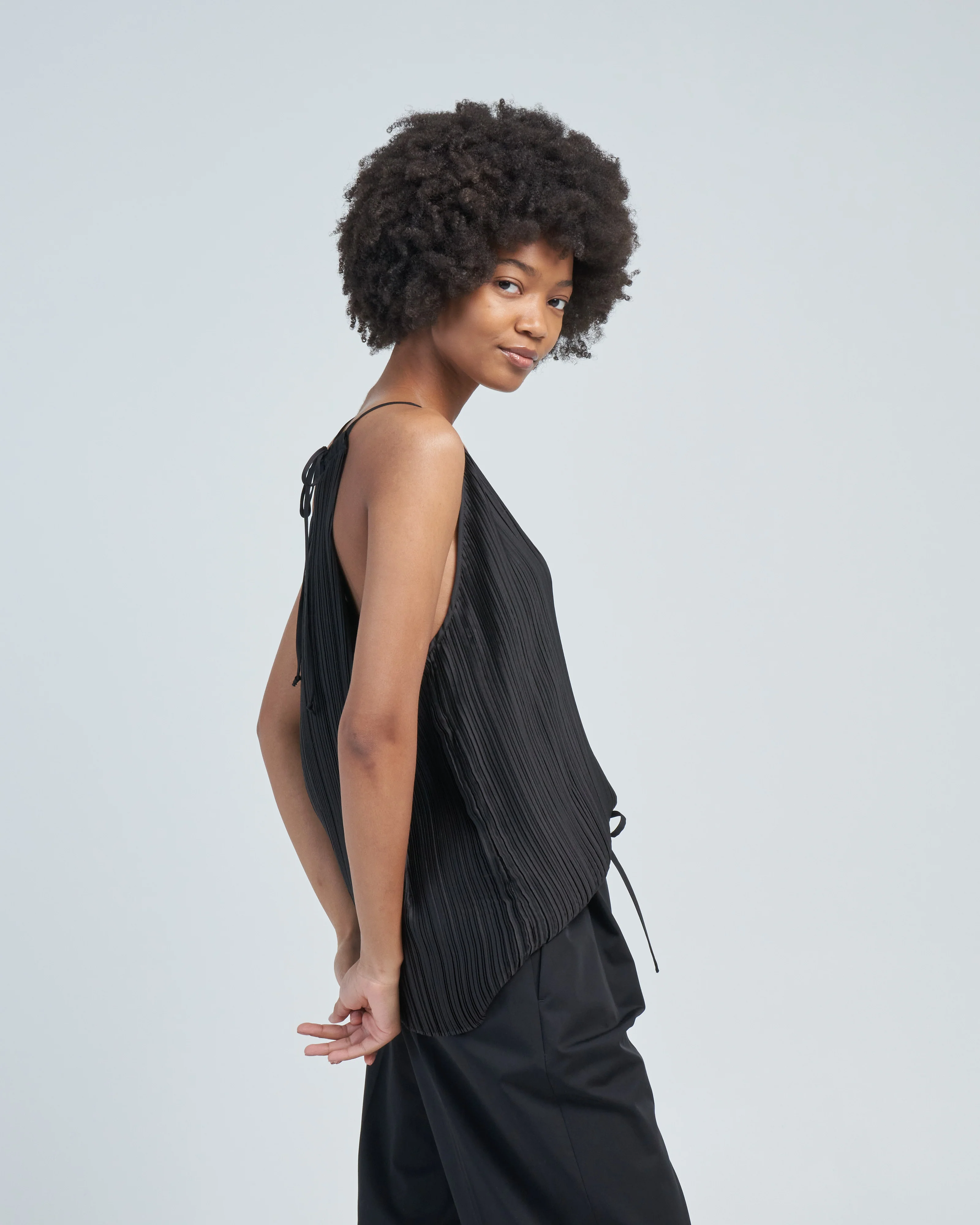 sleeveless vneck - Image 4