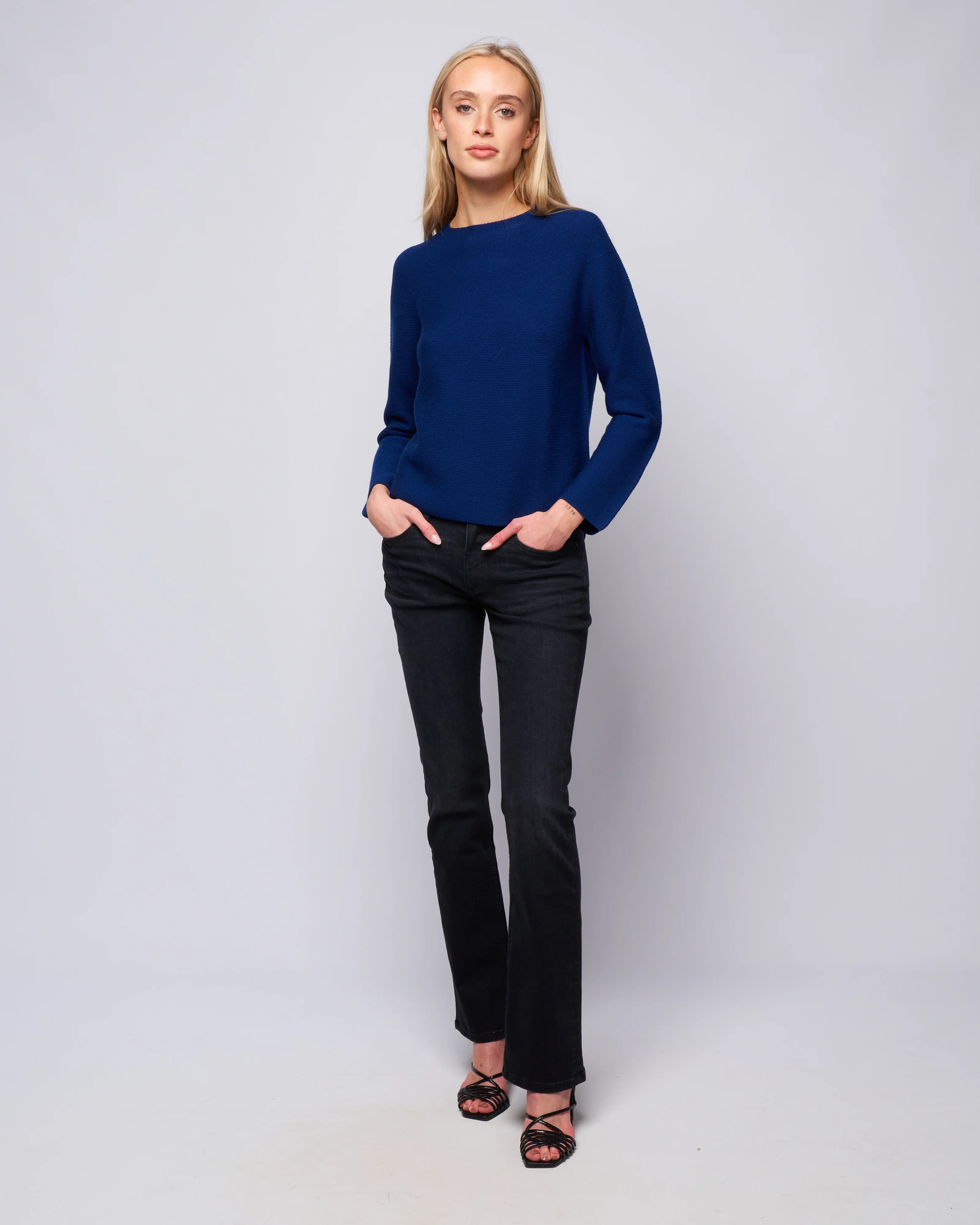 whole garment sweater round neckline - royal navy - Image 2