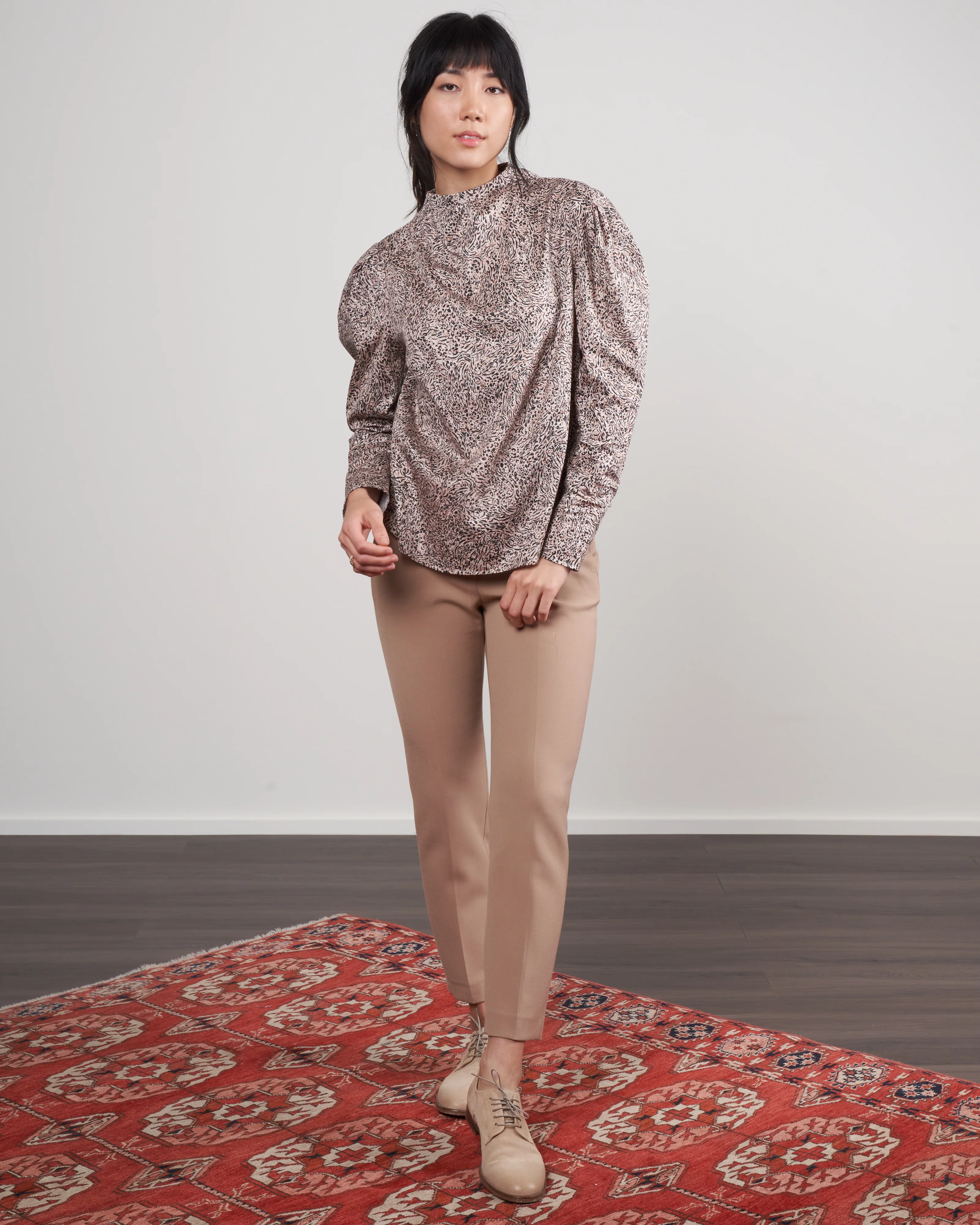 jeanne top - snow leopard - Image 2