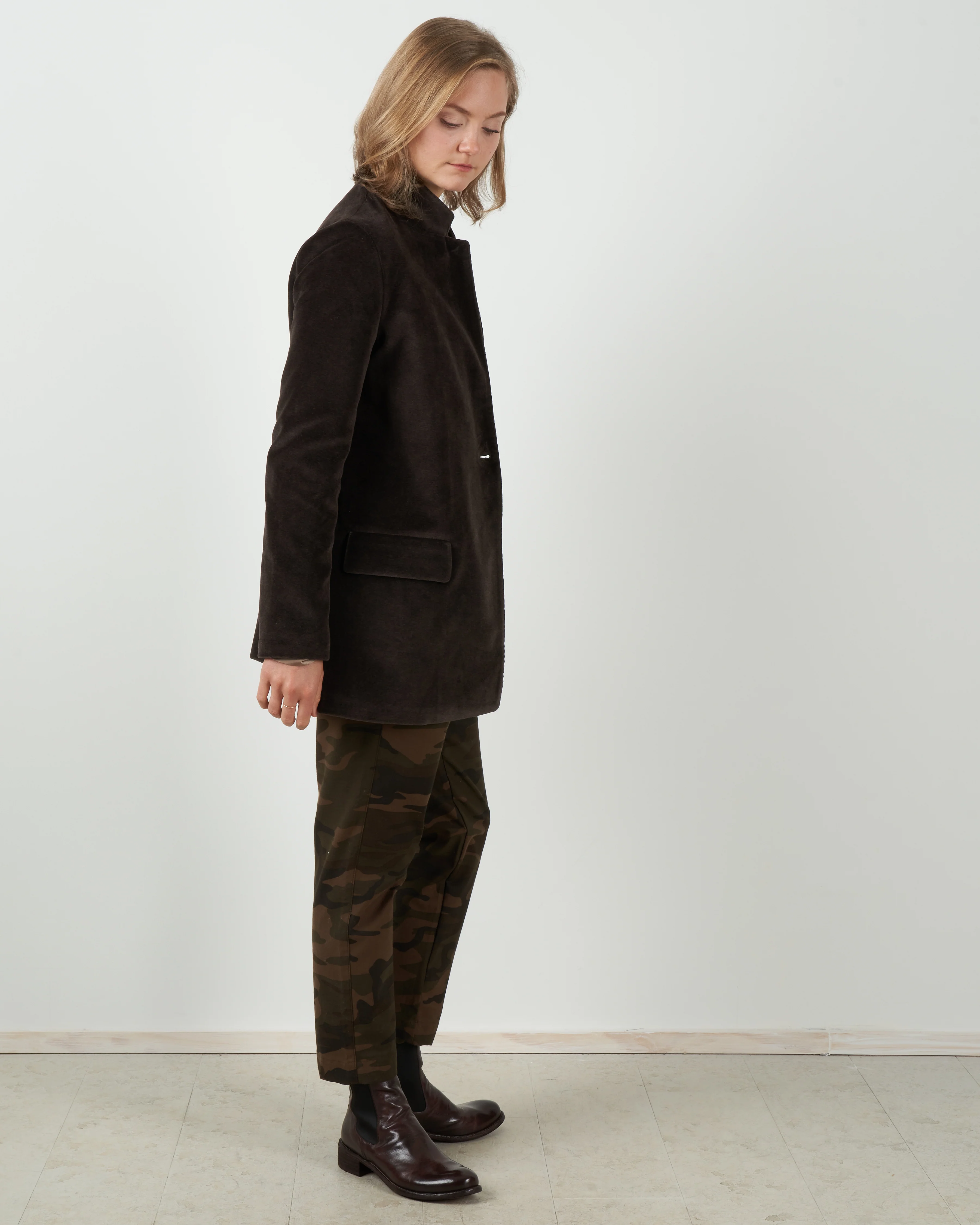 velvet boyfriend jacket - brown - Image 4