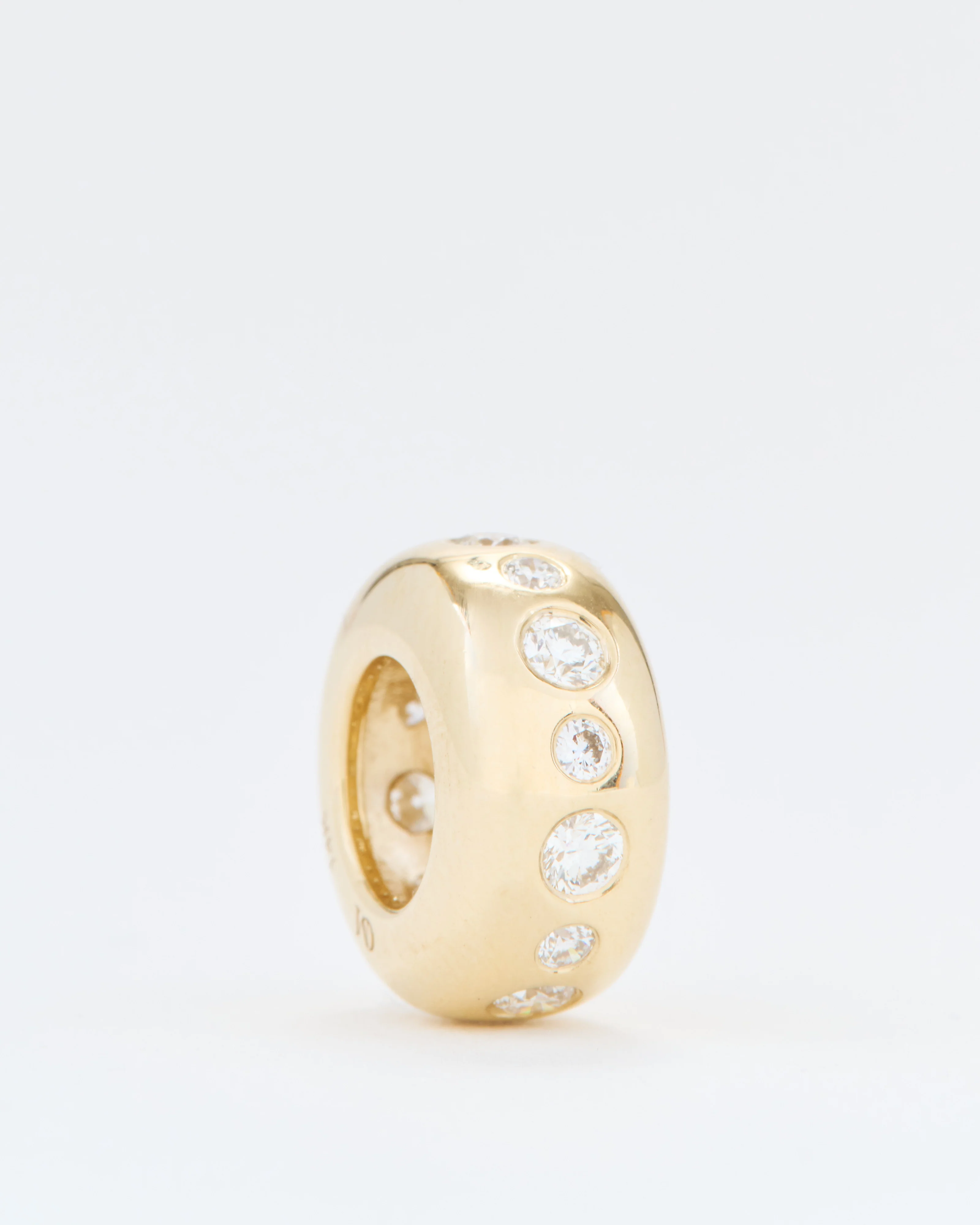 tapered medium diamond bead - Image 3
