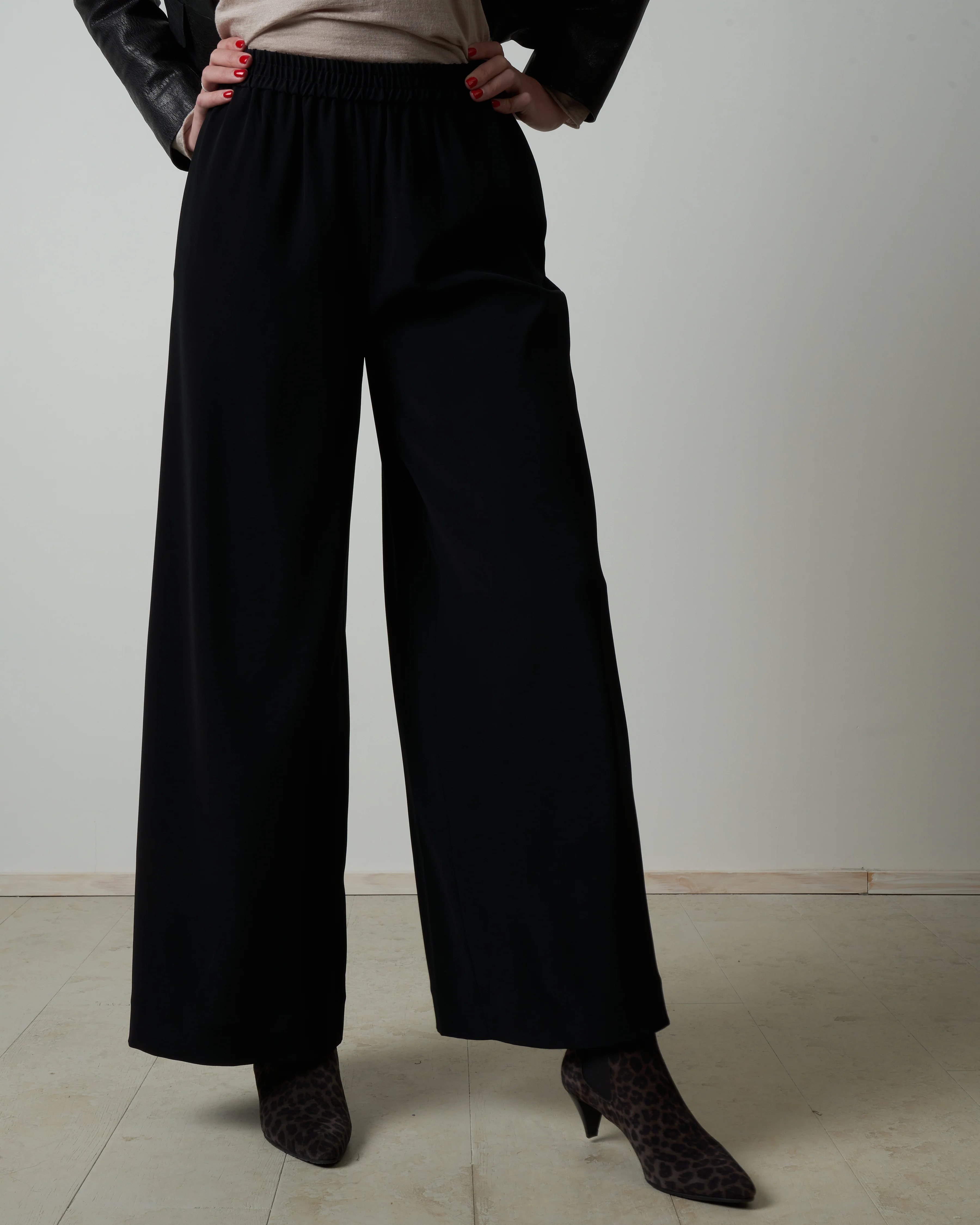 stretch crepe full leg pant - black - Image 2