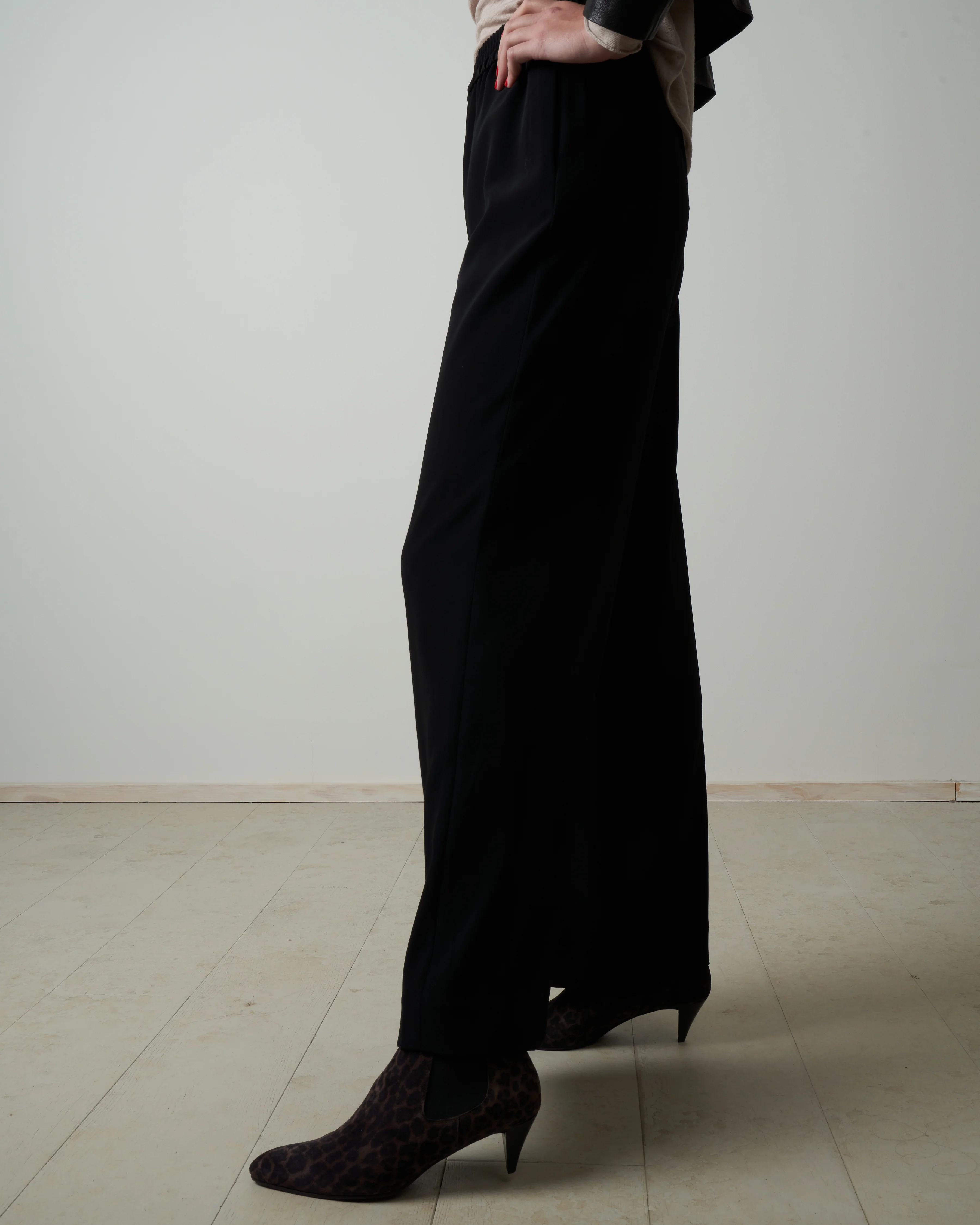 stretch crepe full leg pant - black - Image 3