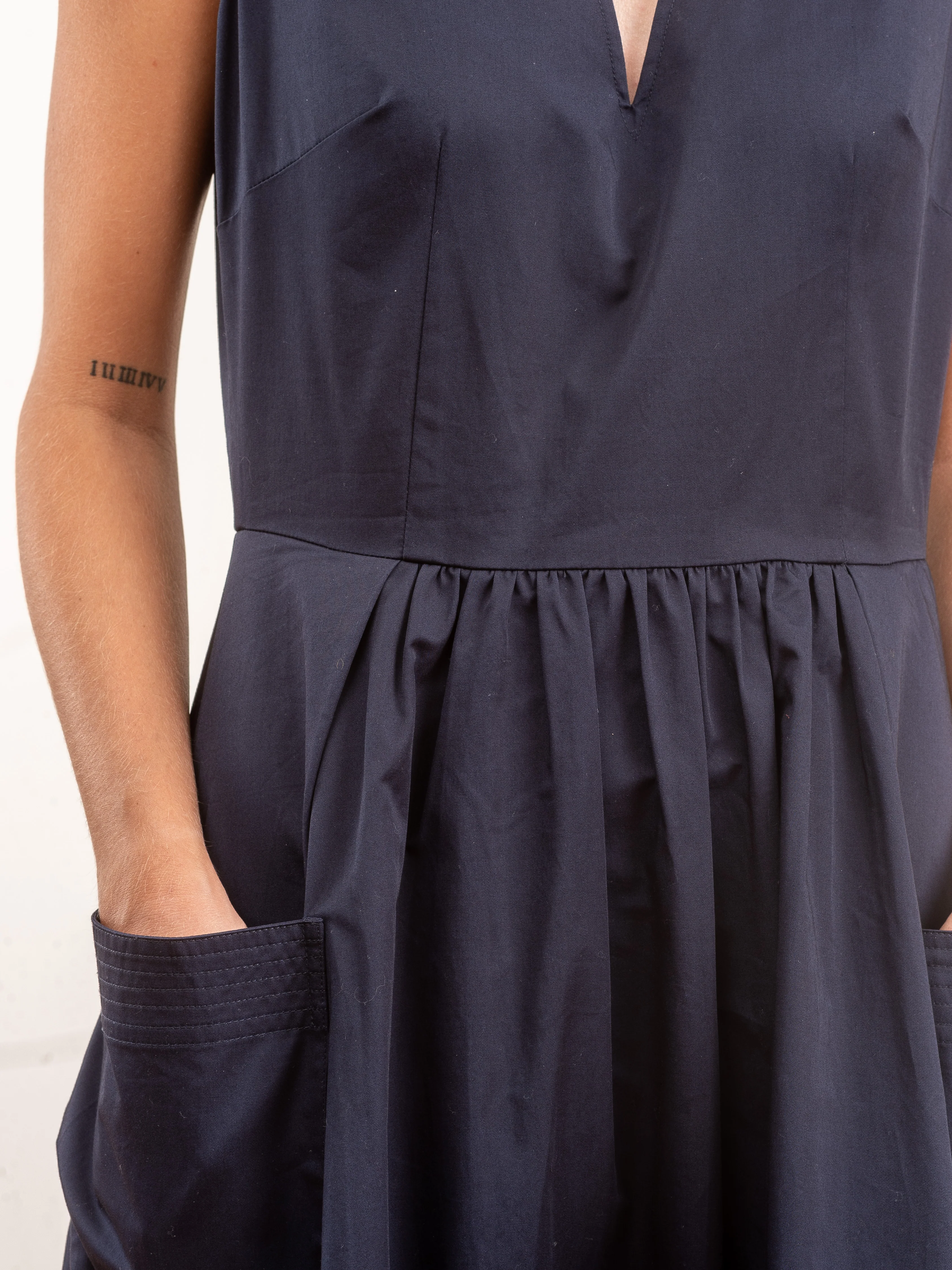 v-neck dress - Image 5
