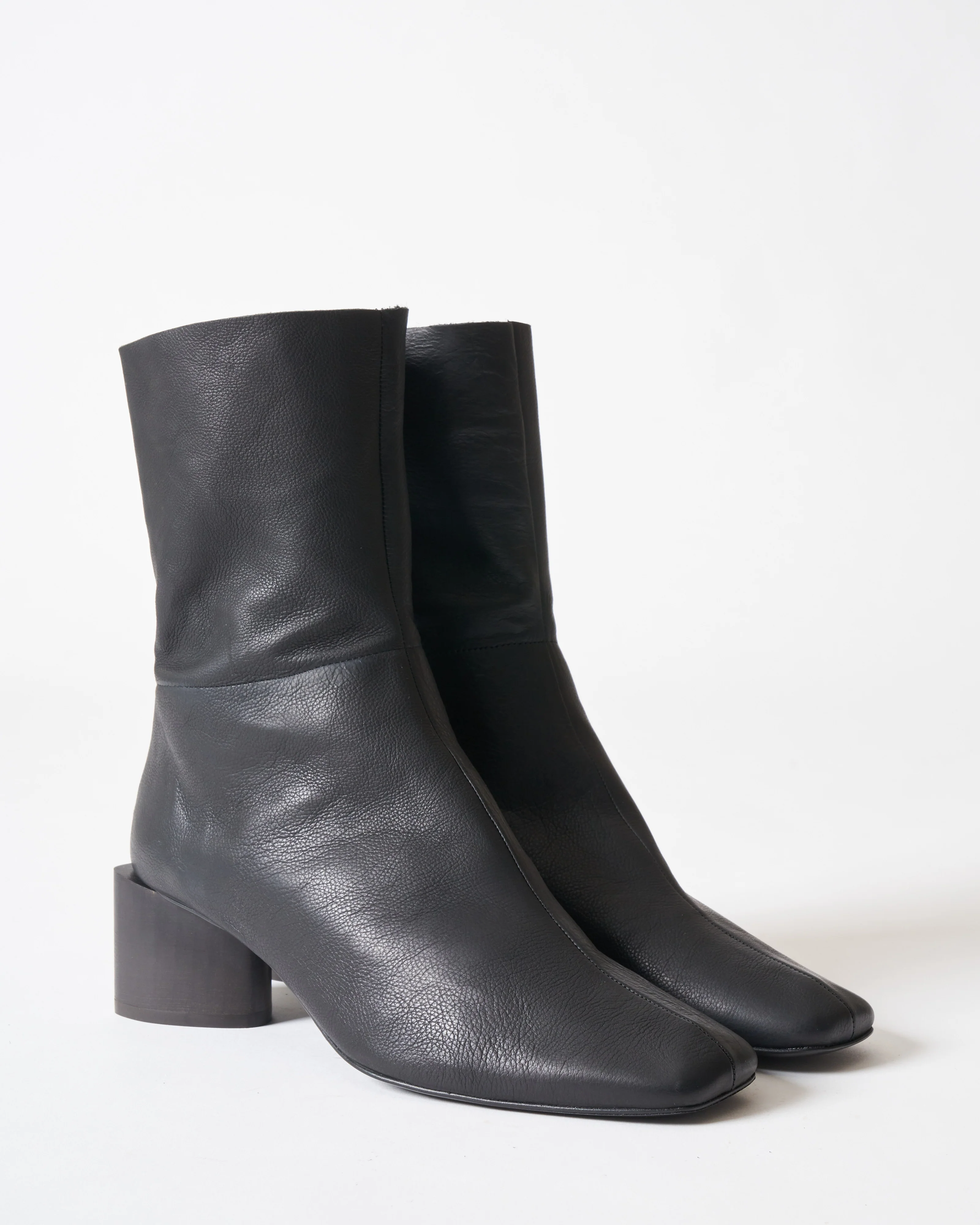 ida black heel boot