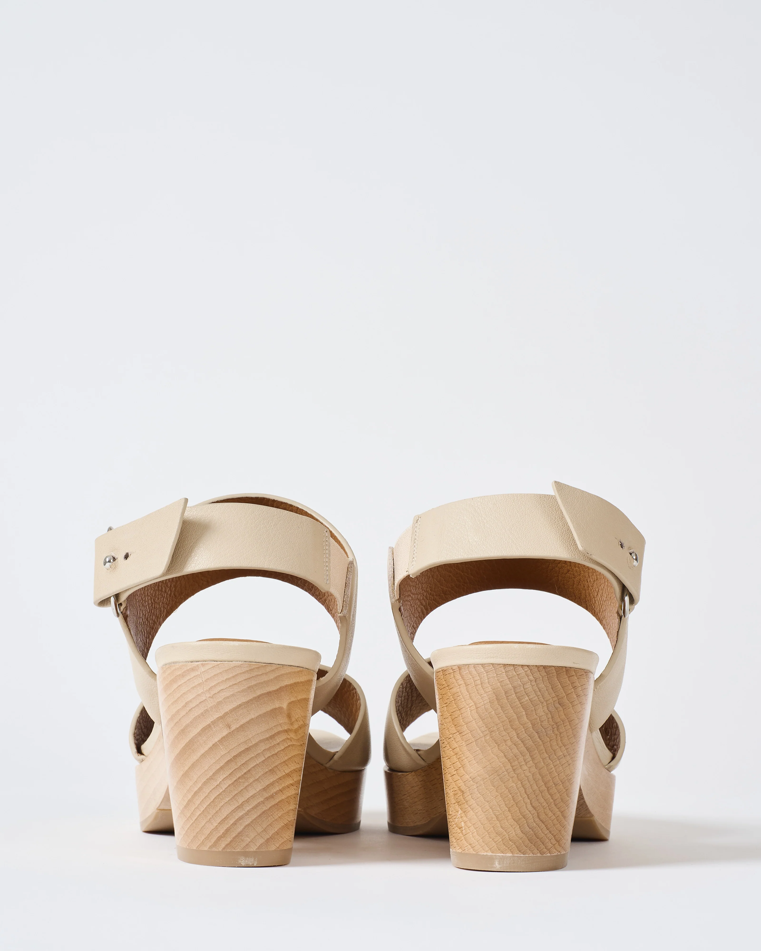 mini clog - Image 3