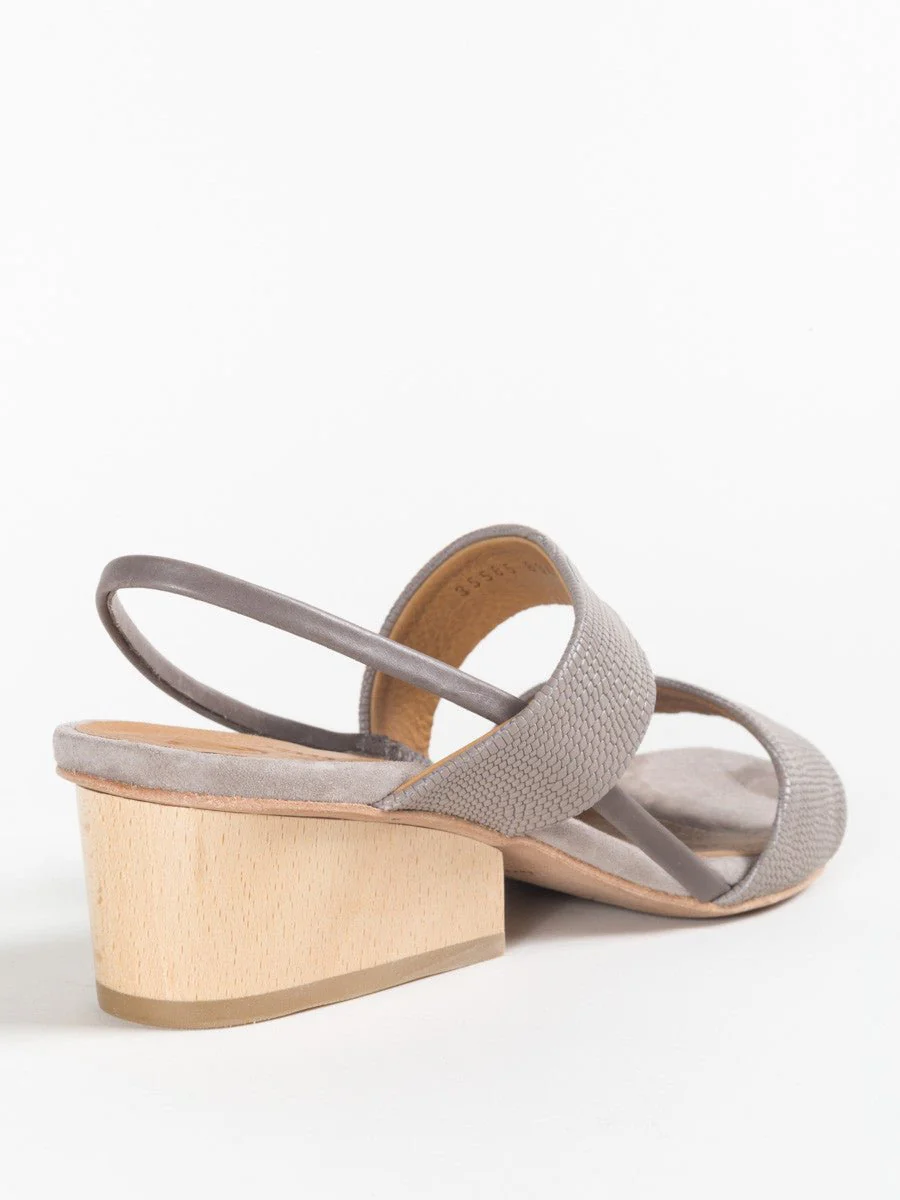 onshore sandal - Image 5