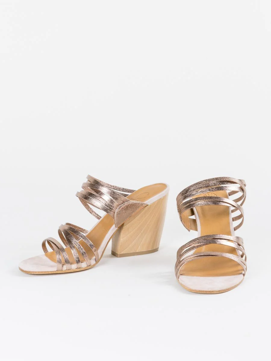 tuaca heel - Image 5