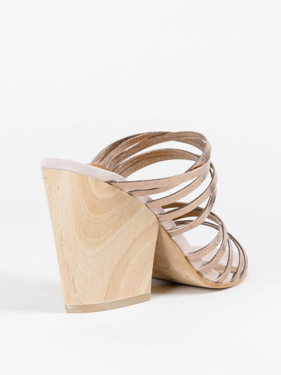 tuaca heel - Image 6
