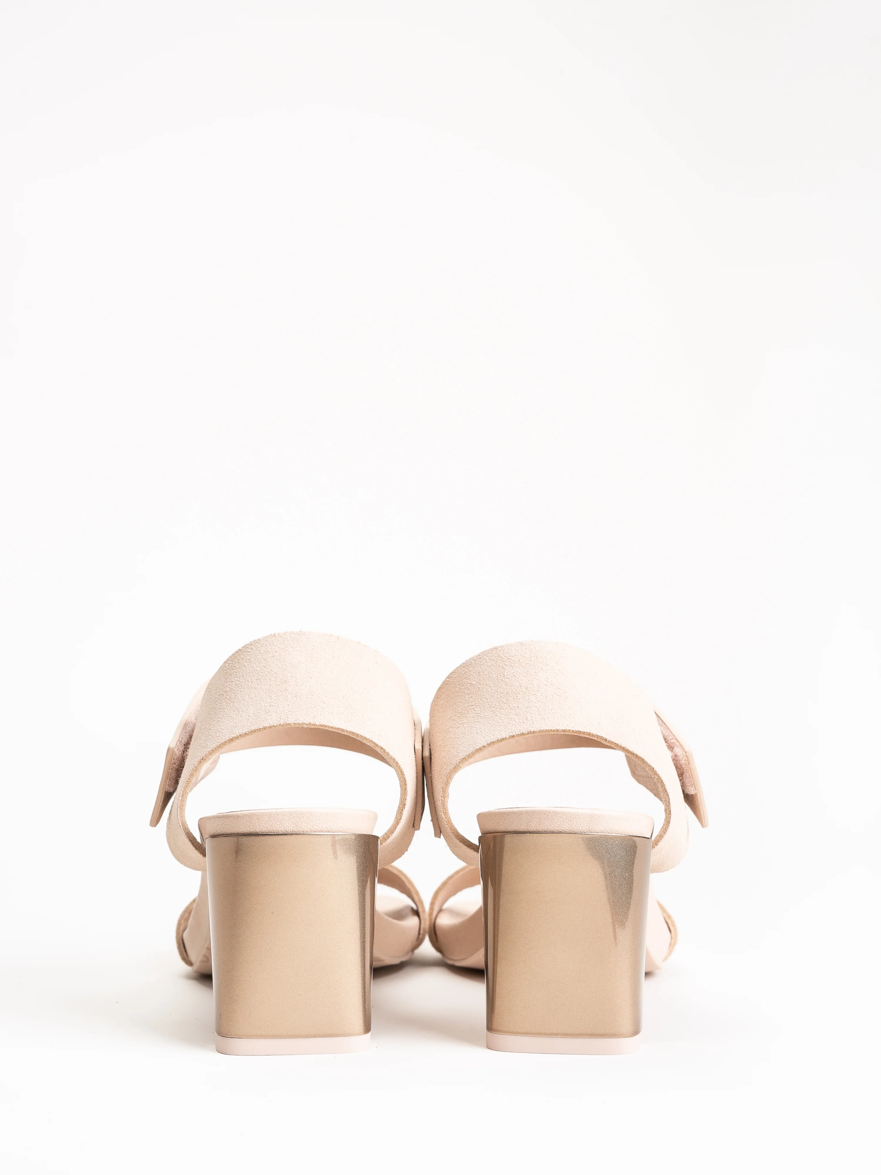 cody heel - plume - Image 5
