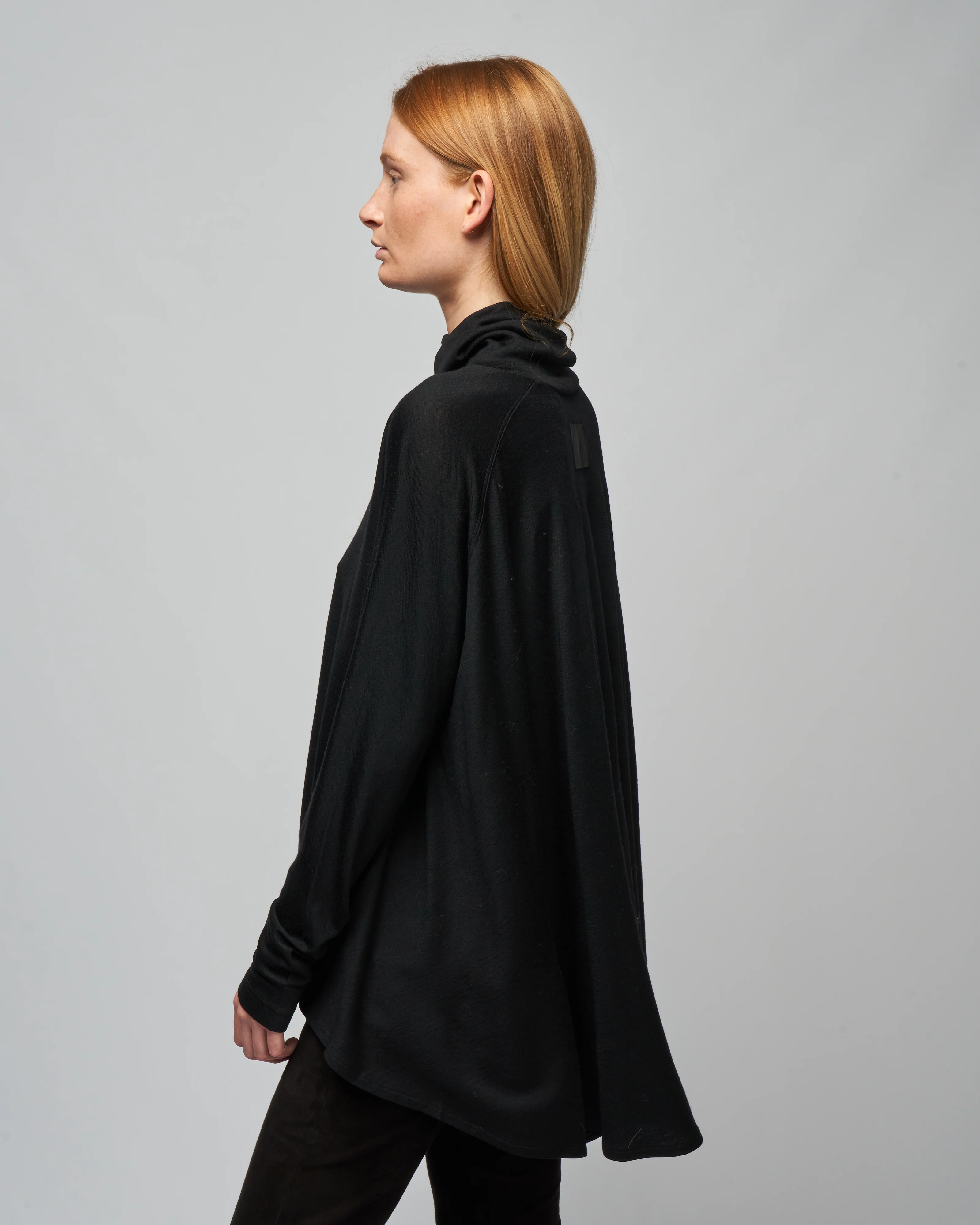 elyse flair high-neck top - black - Image 3