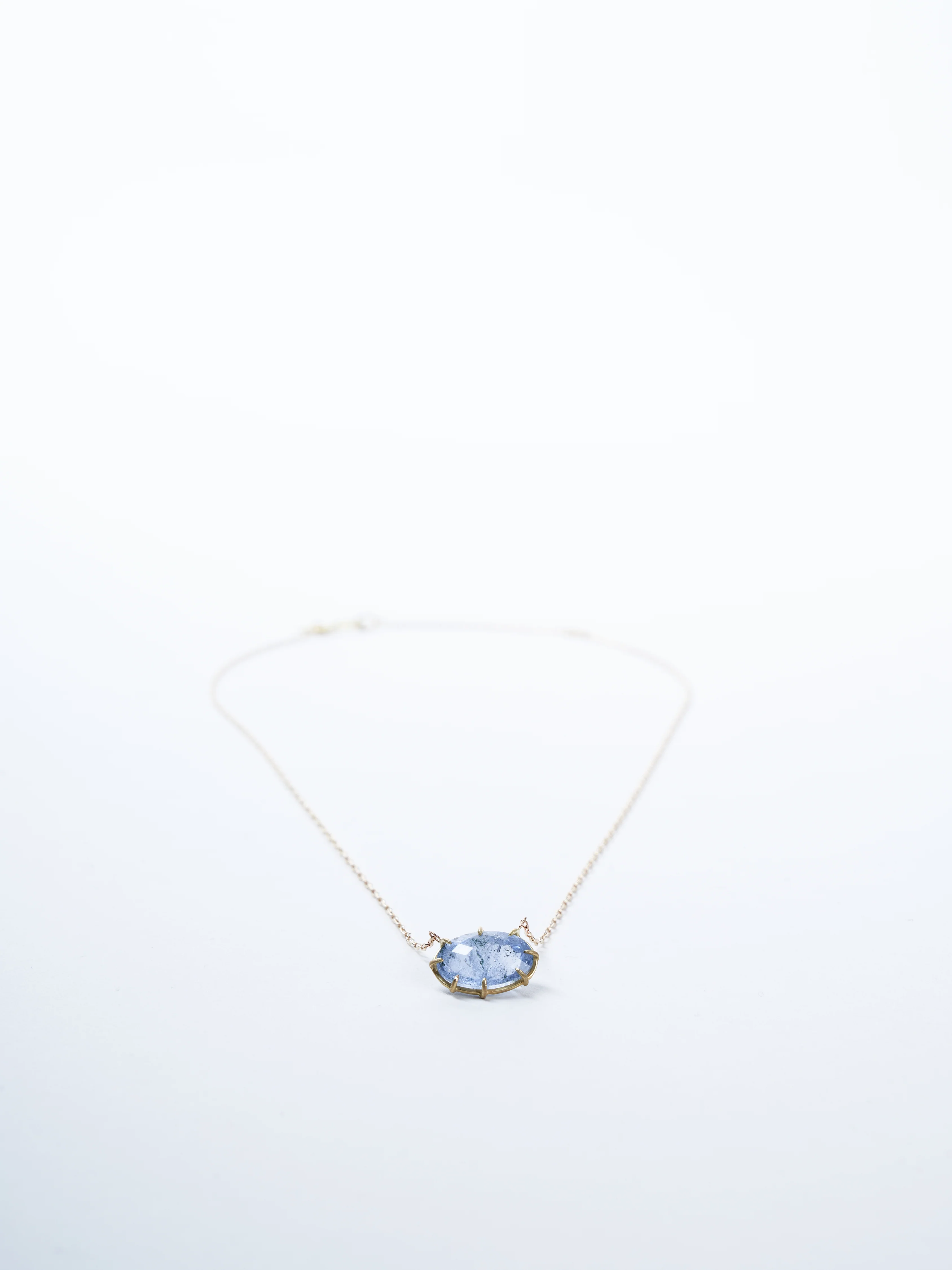 lavender beryl gemstone necklace - Image 3