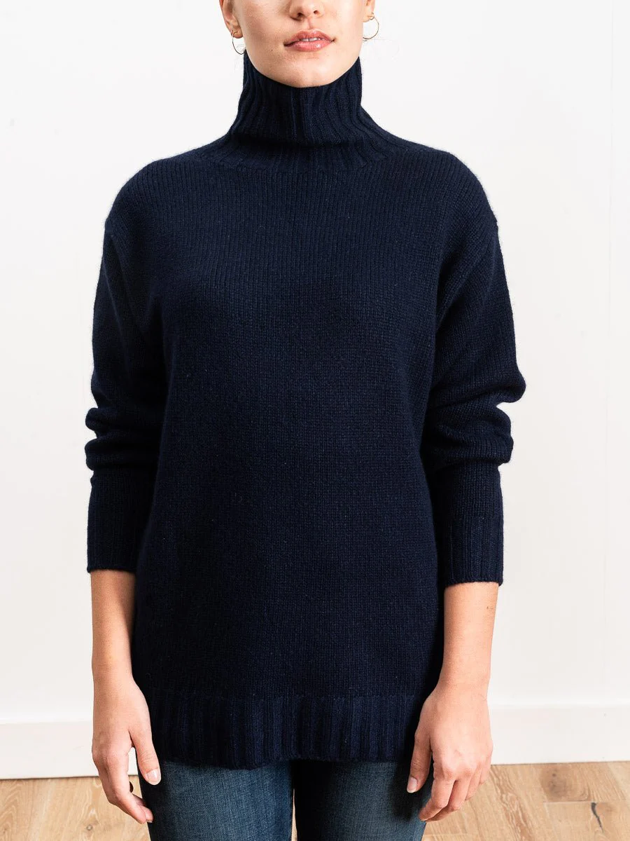 oversized turtleneck - navy - Image 5