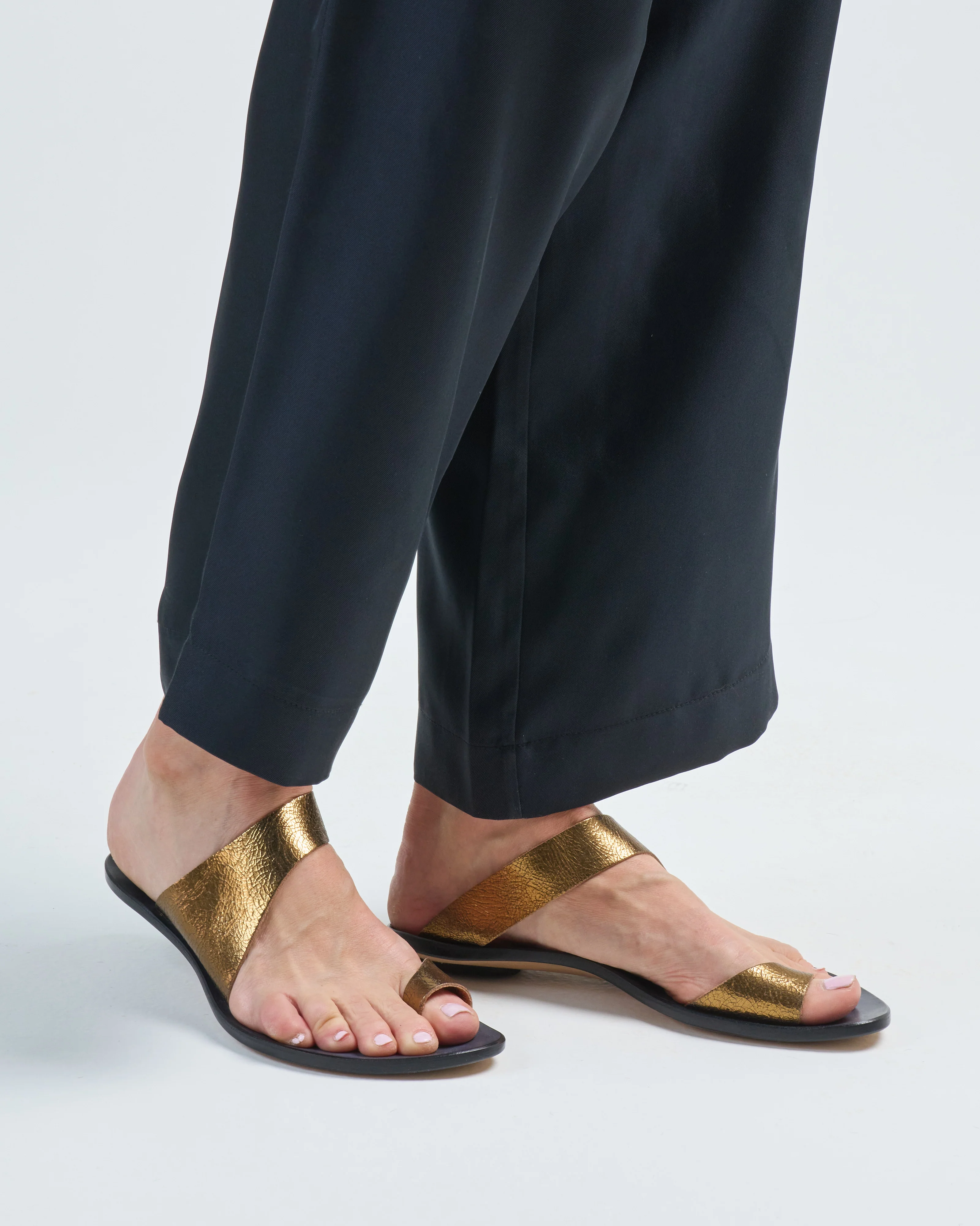 thong - Image 5