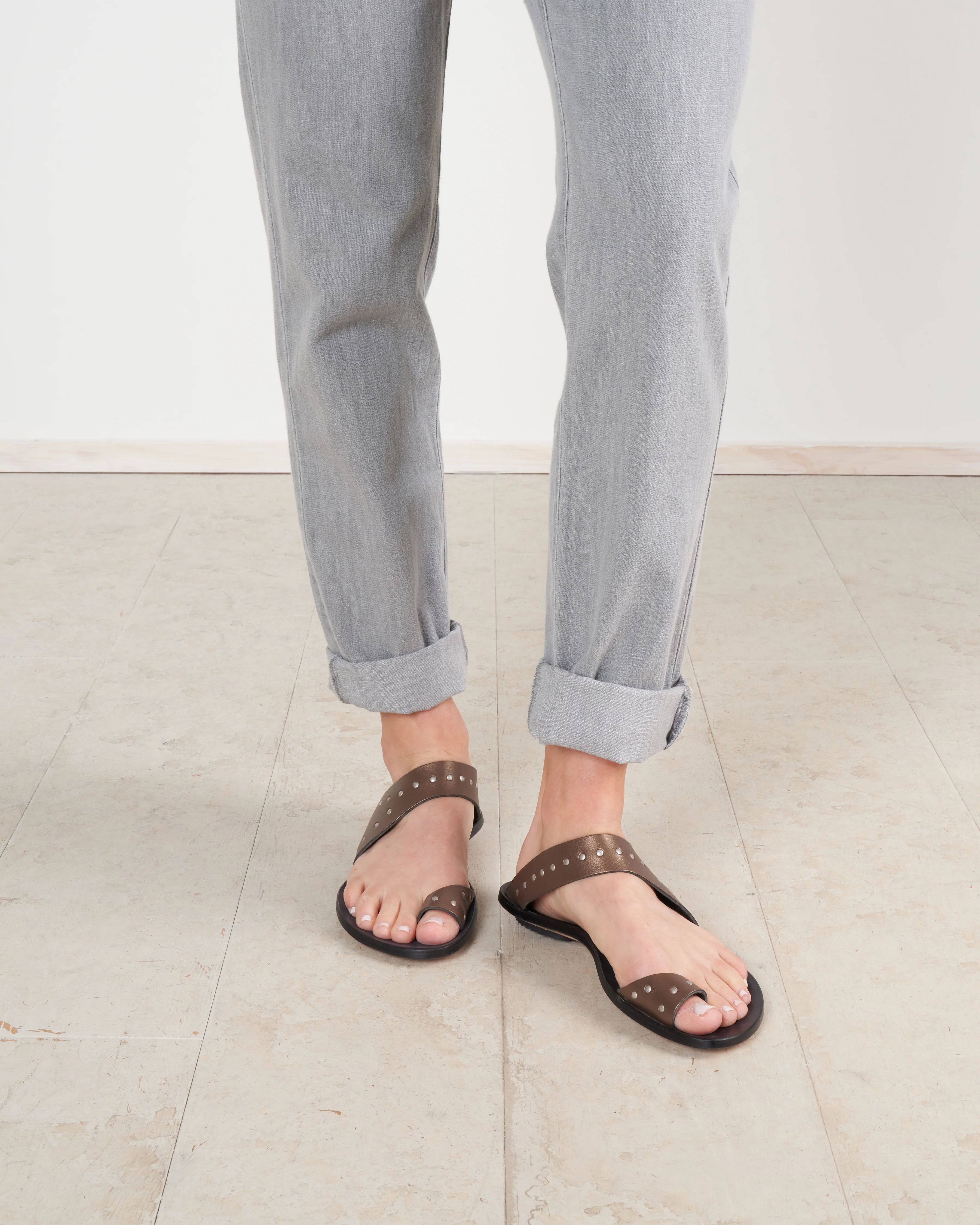 thong sandal - metallic thong/black sole sandal - Image 4