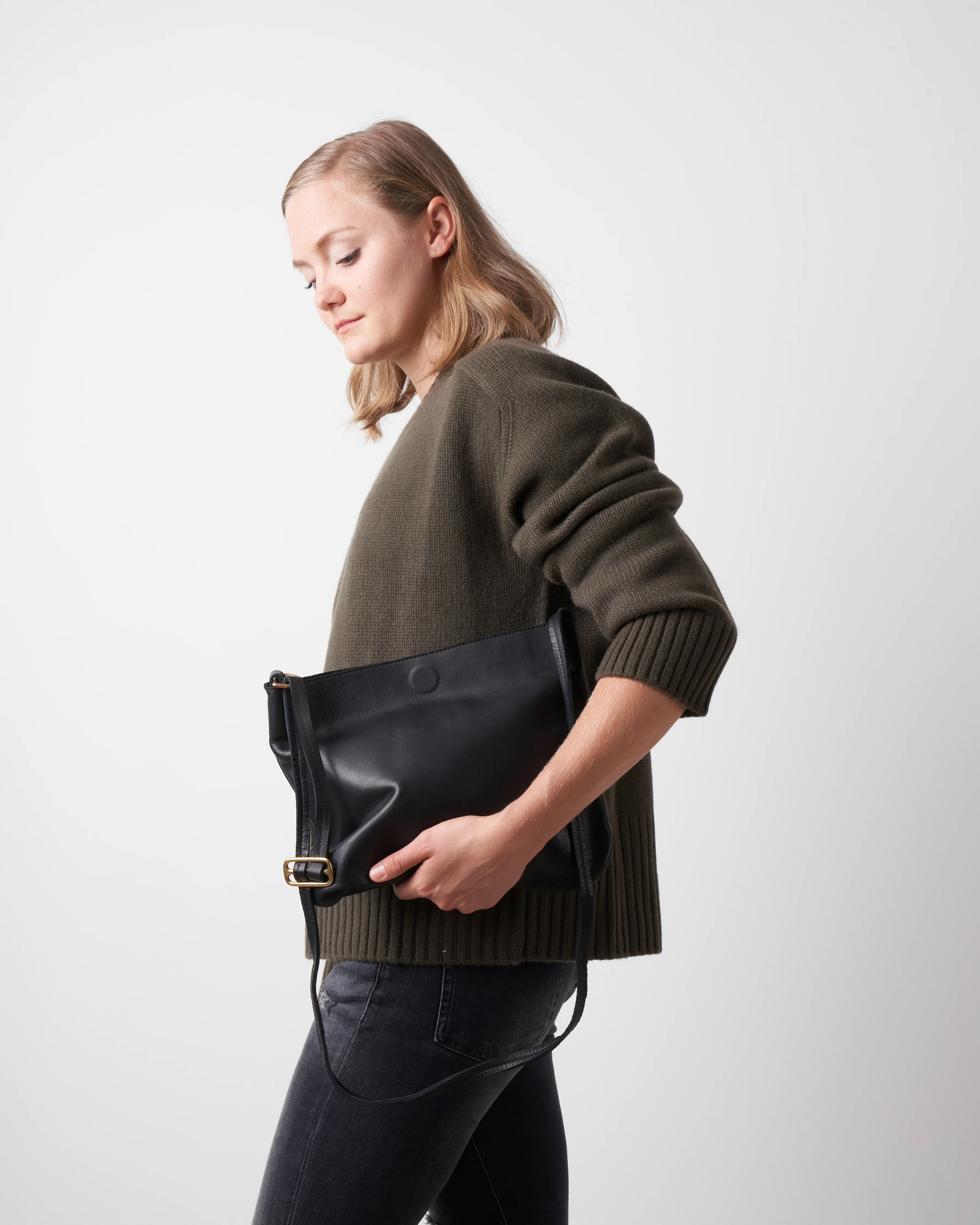 small sling - black