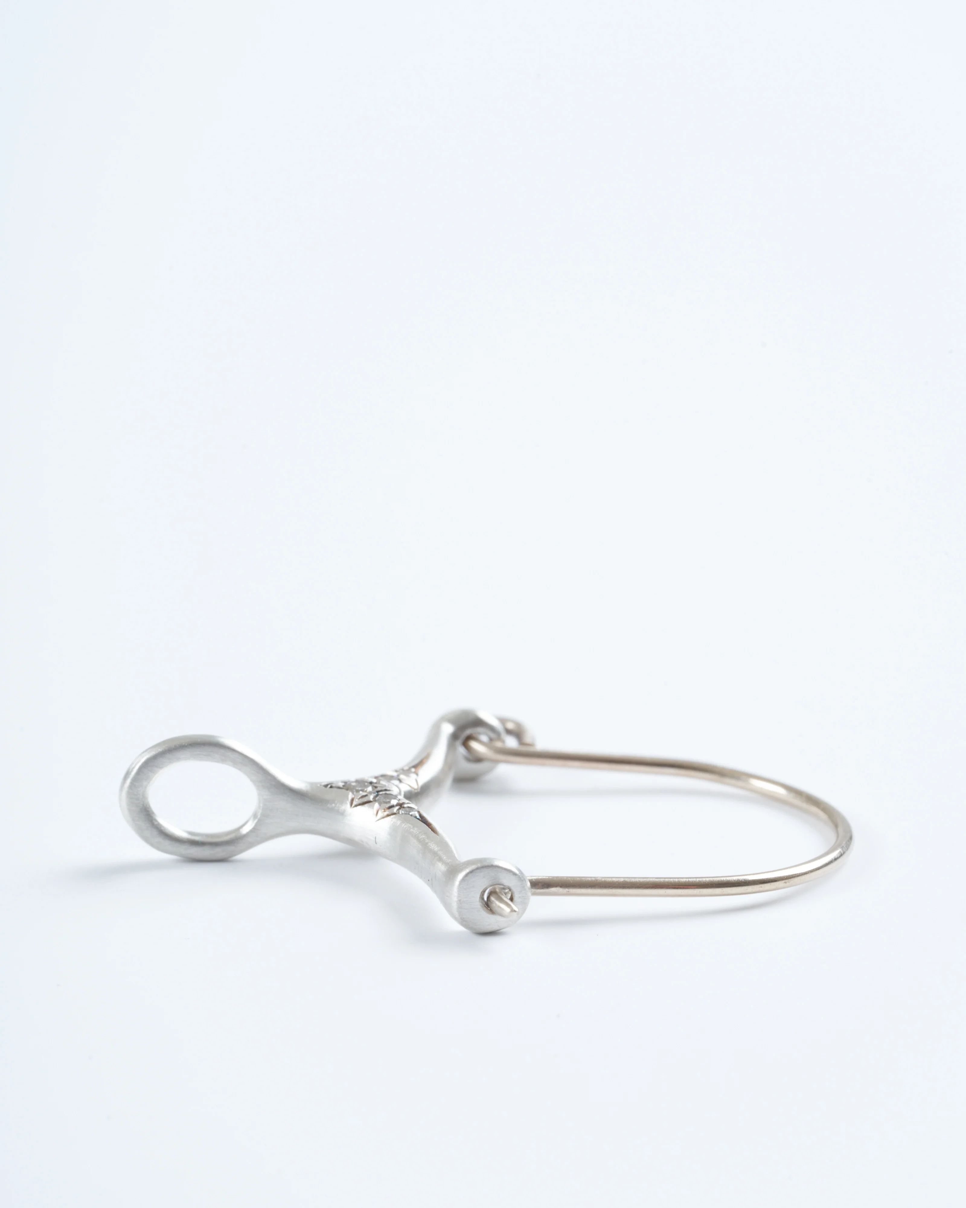 fatinah light grey diamond charm holder - silver - Image 3