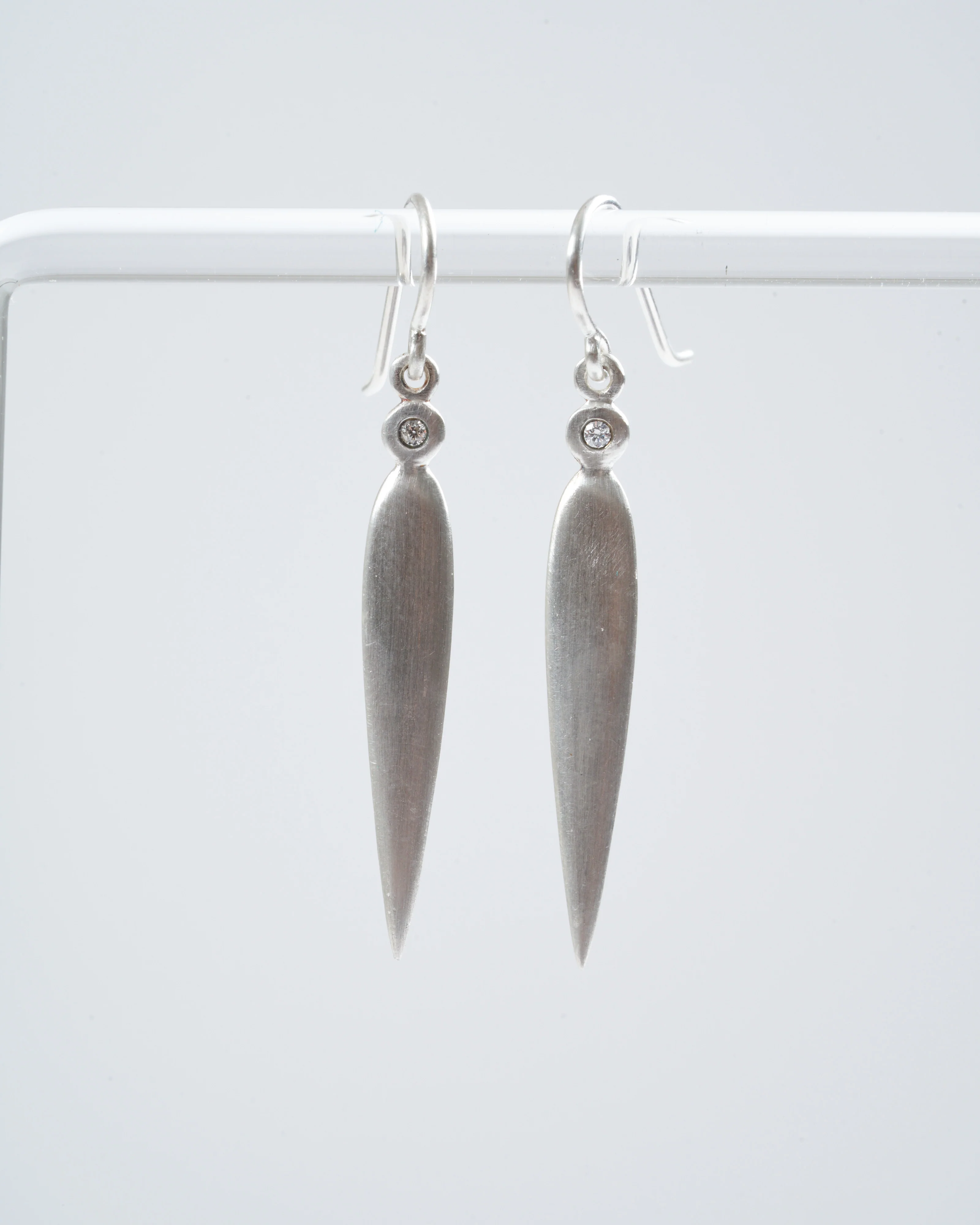 hadid diamond earrings - silver - Image 2
