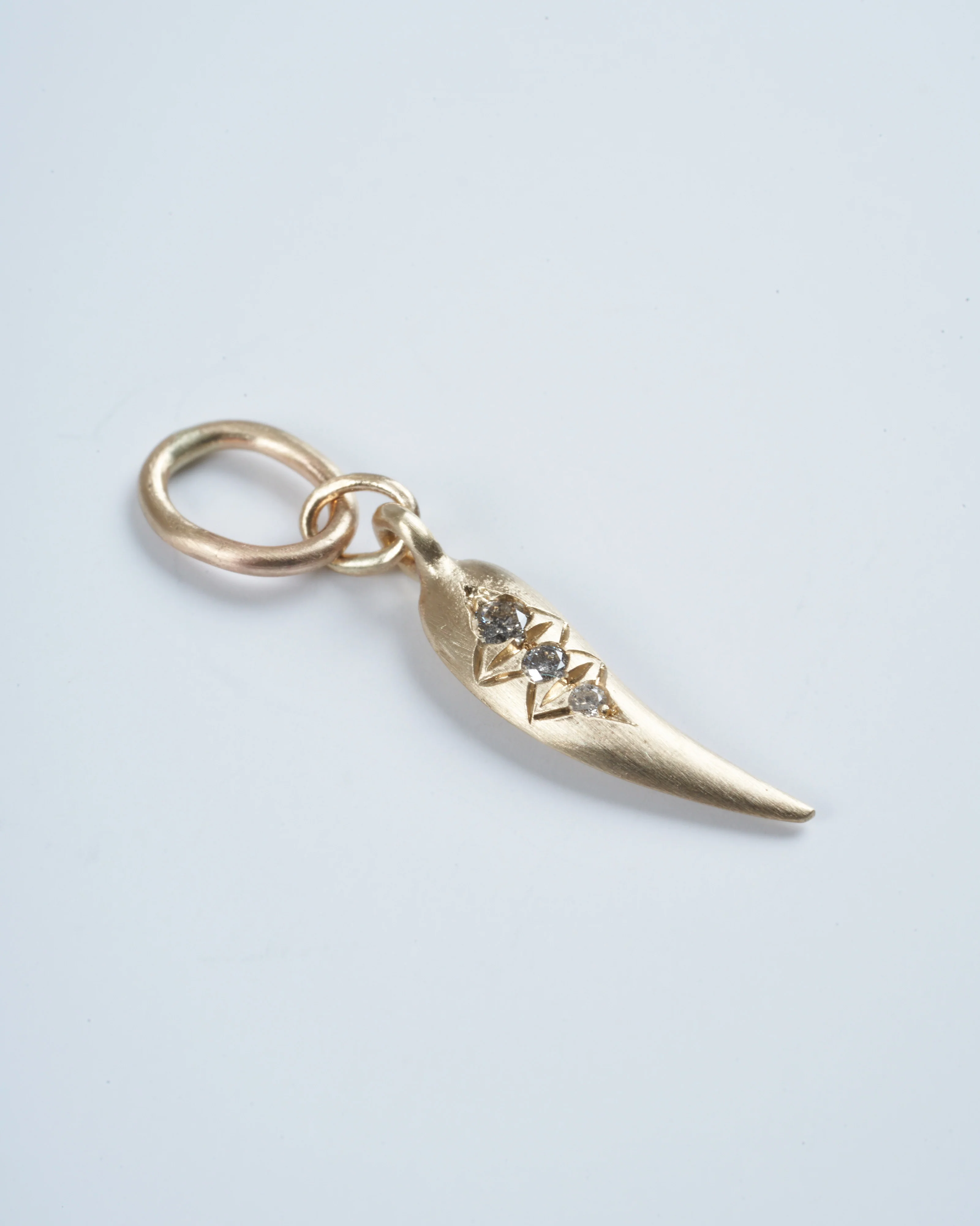 lil chili pendant - gold - Image 2