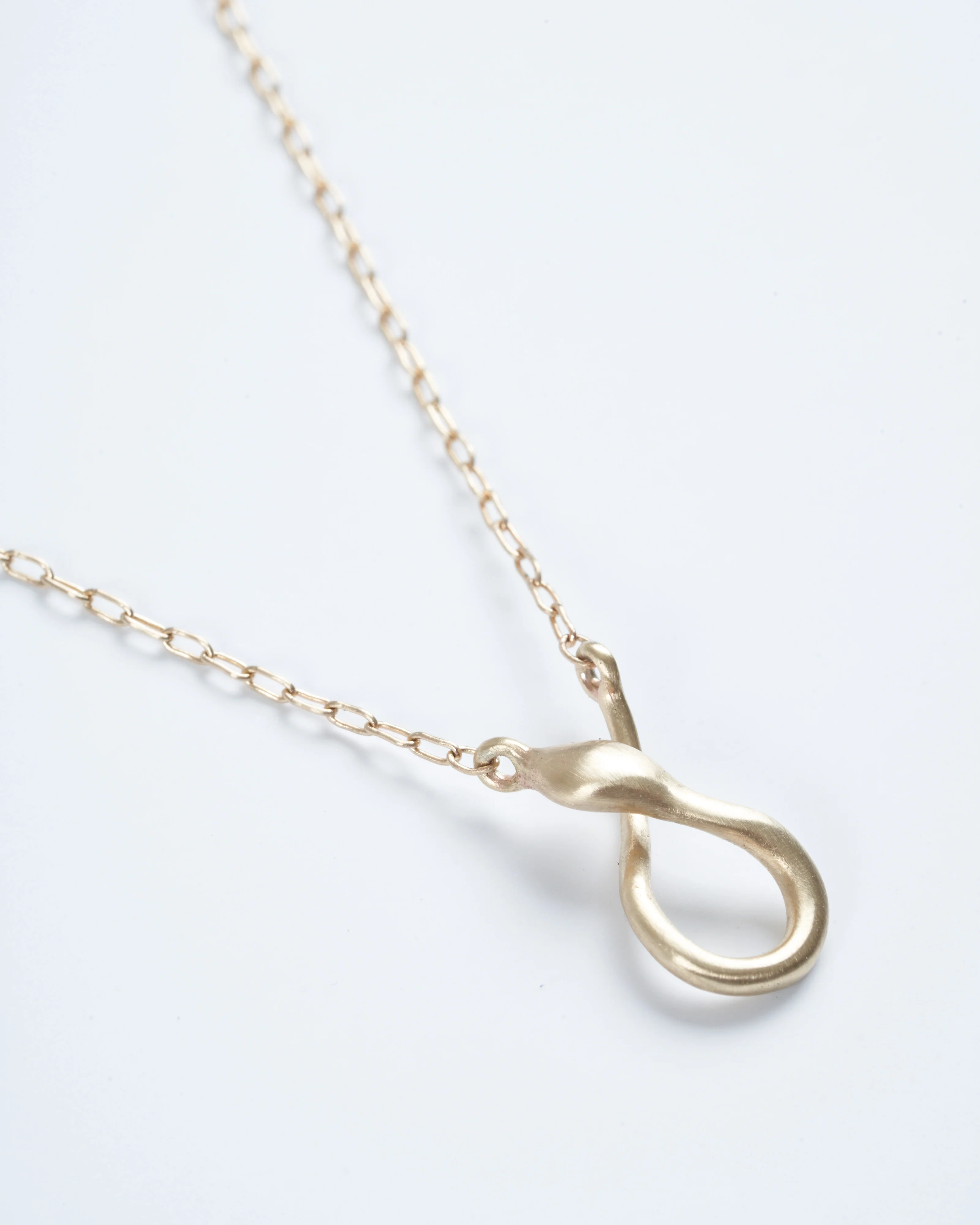 psylli charm holder necklace - gold - Image 2