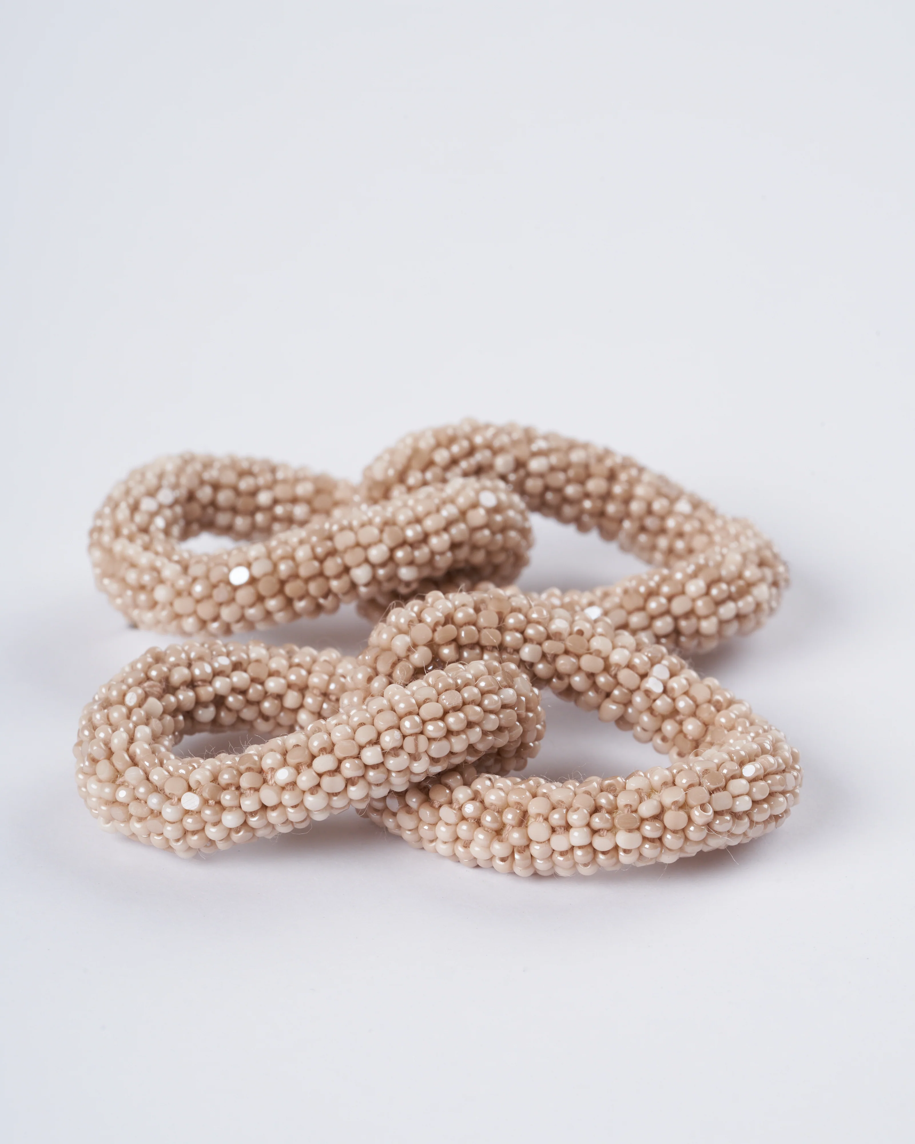 loulou earrings - cream - Image 2