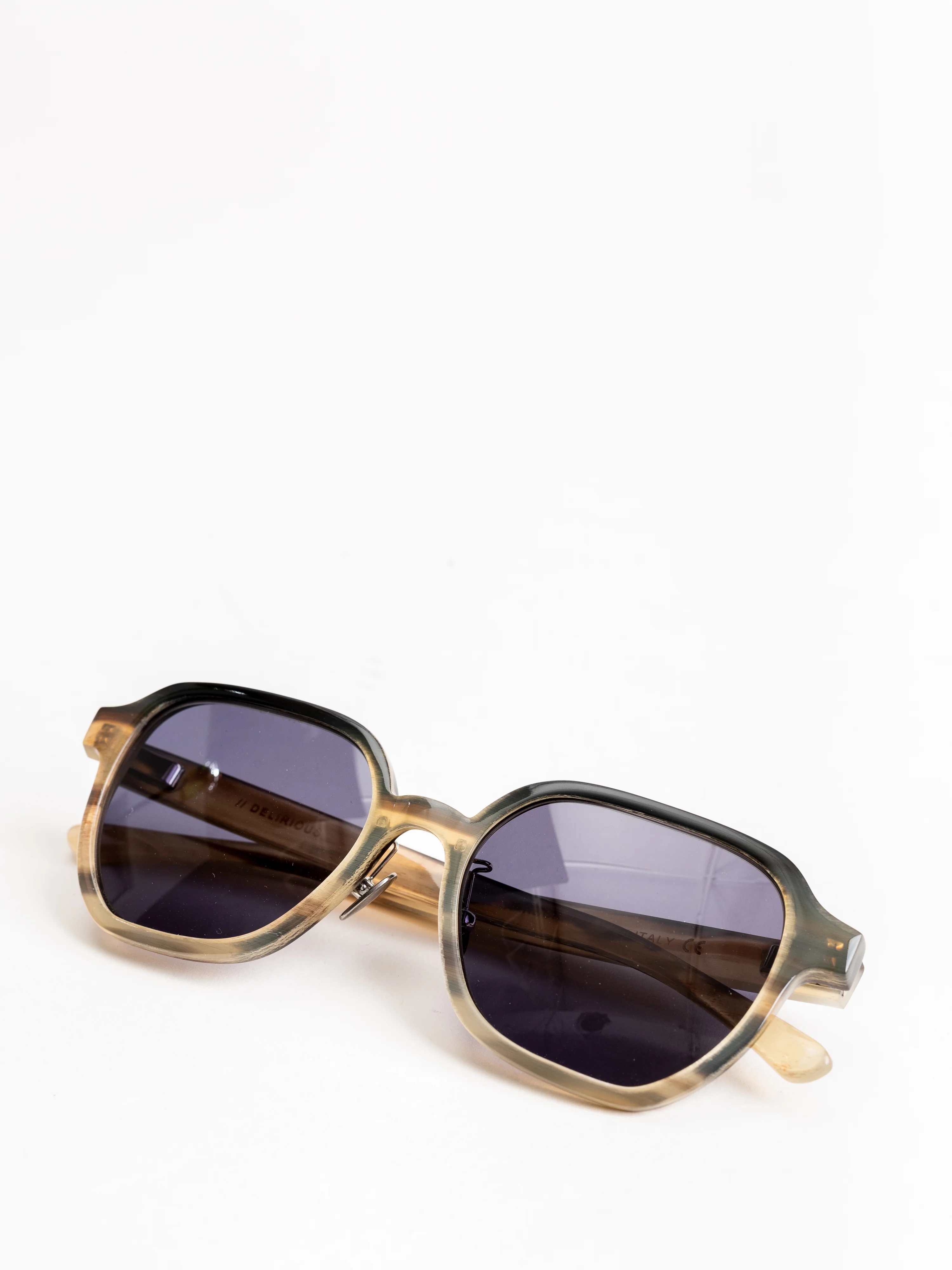 scriba sunglasses - violet lenses - Image 5