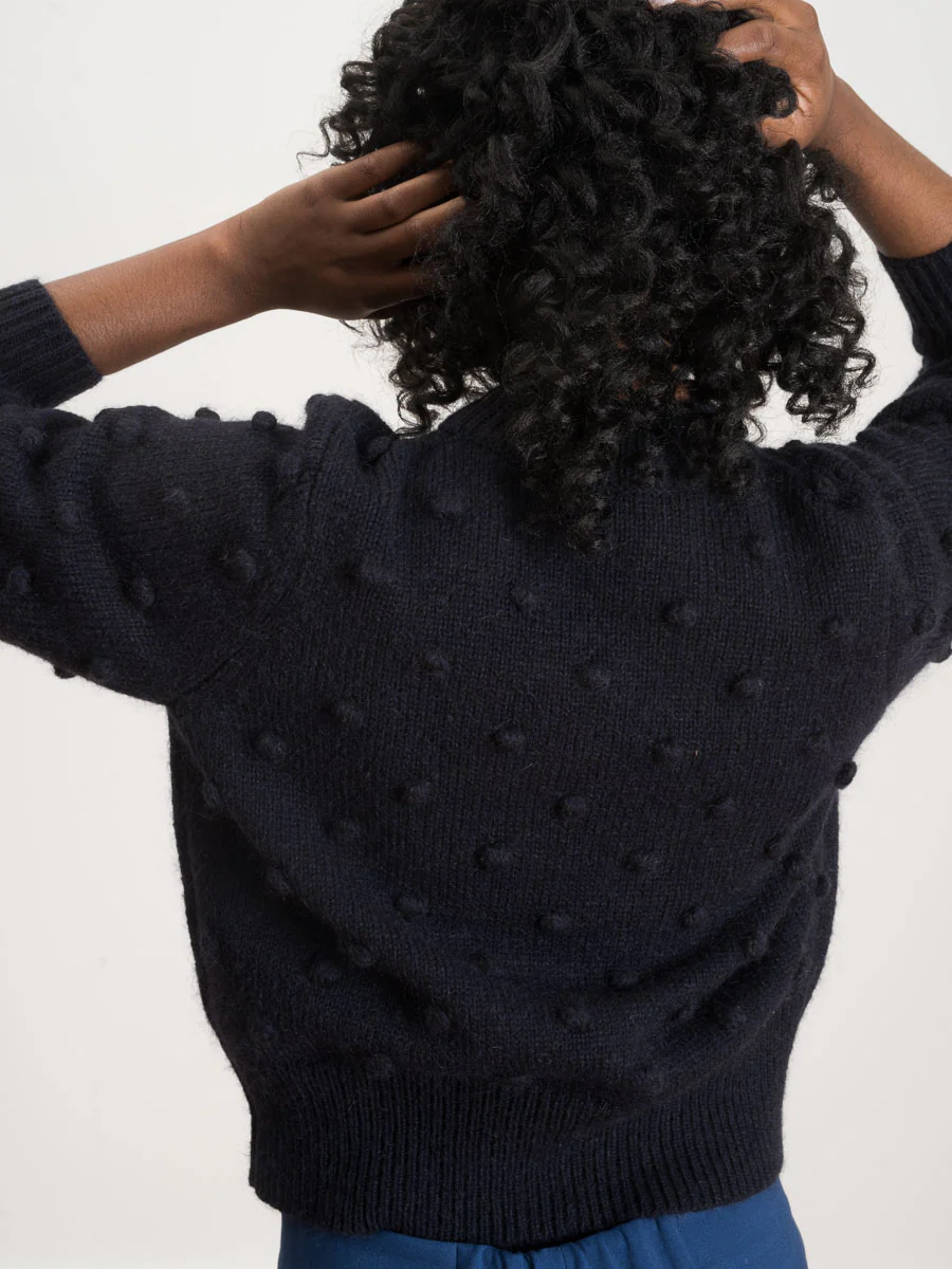 aadya sweater - Image 4