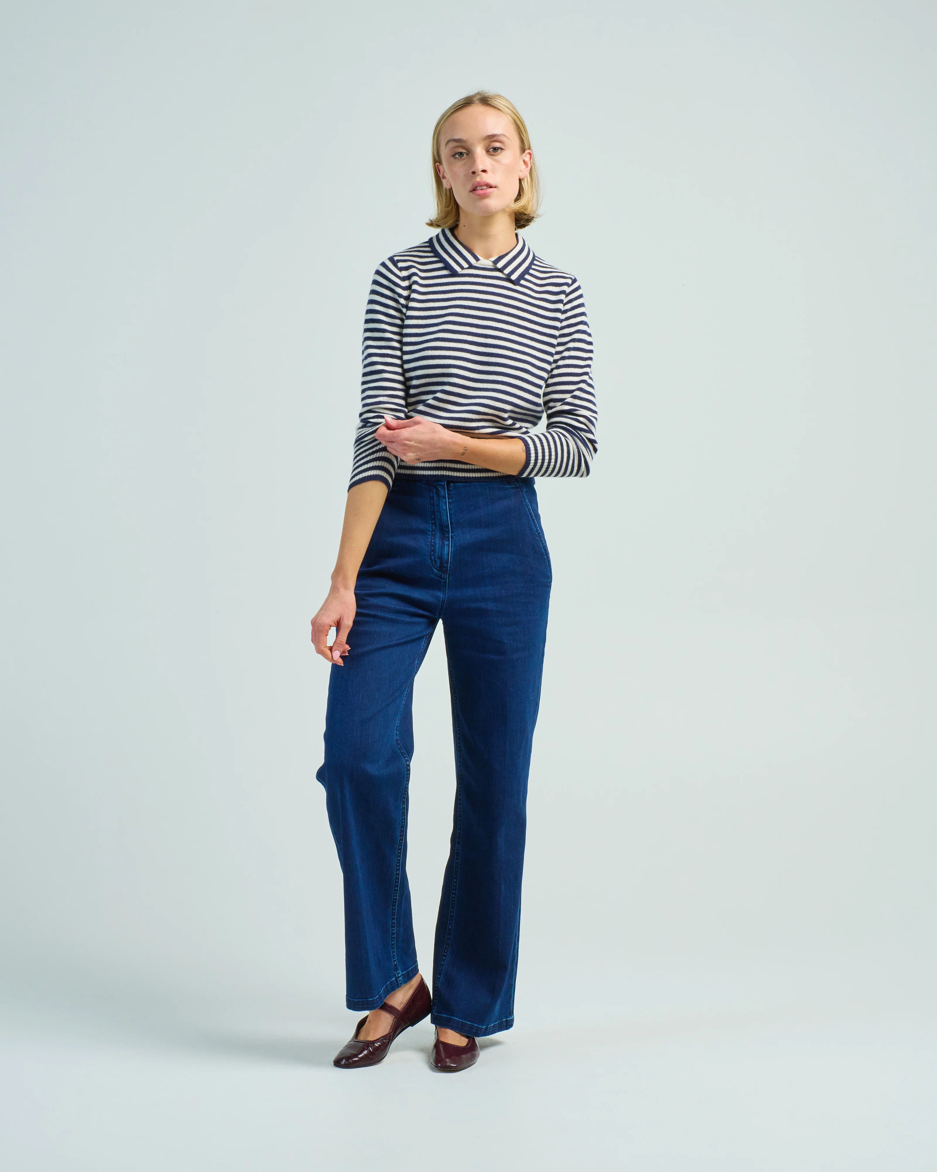 apis stripe sweater - Image 2