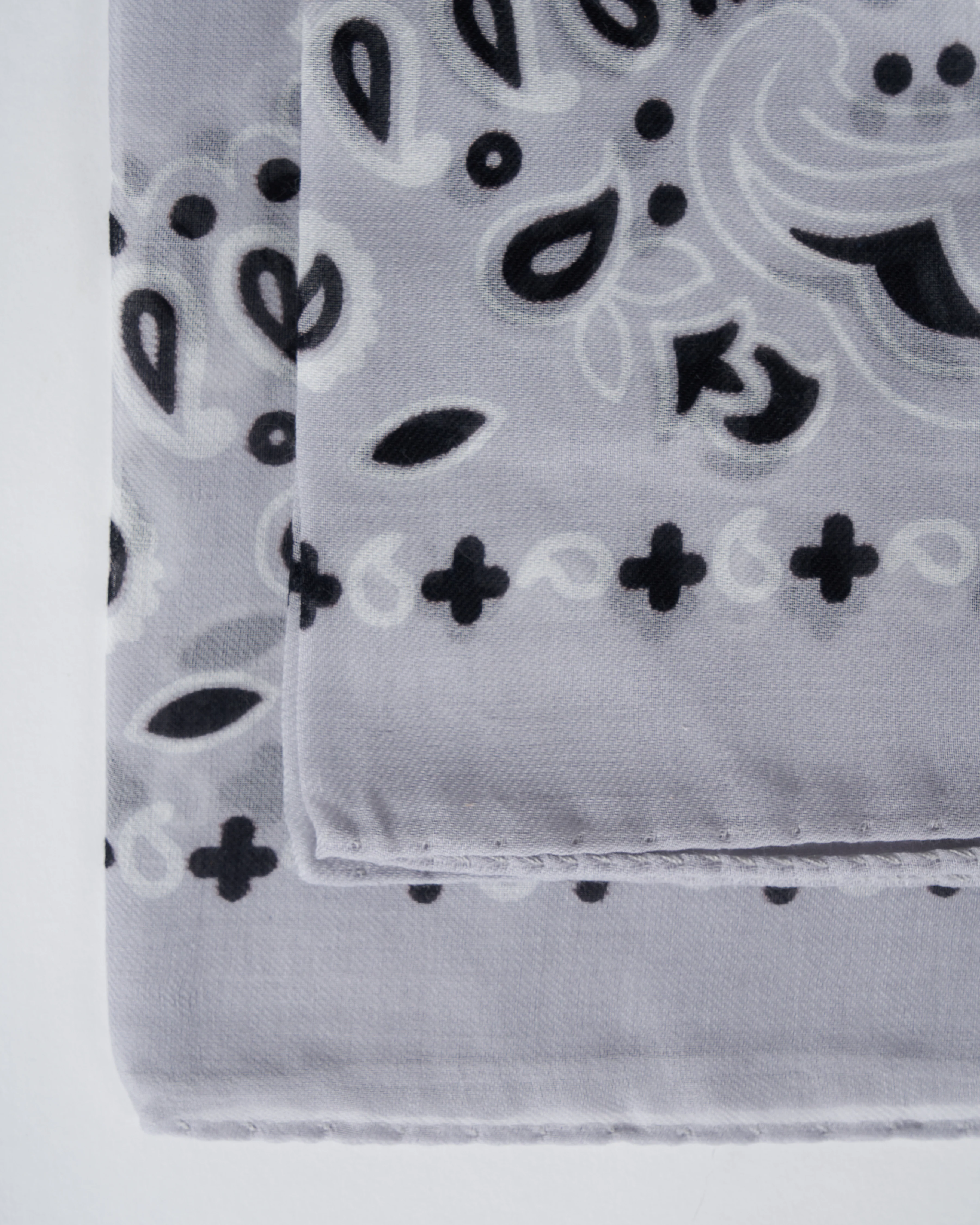 cot bandana scarf - iced grey - Image 7