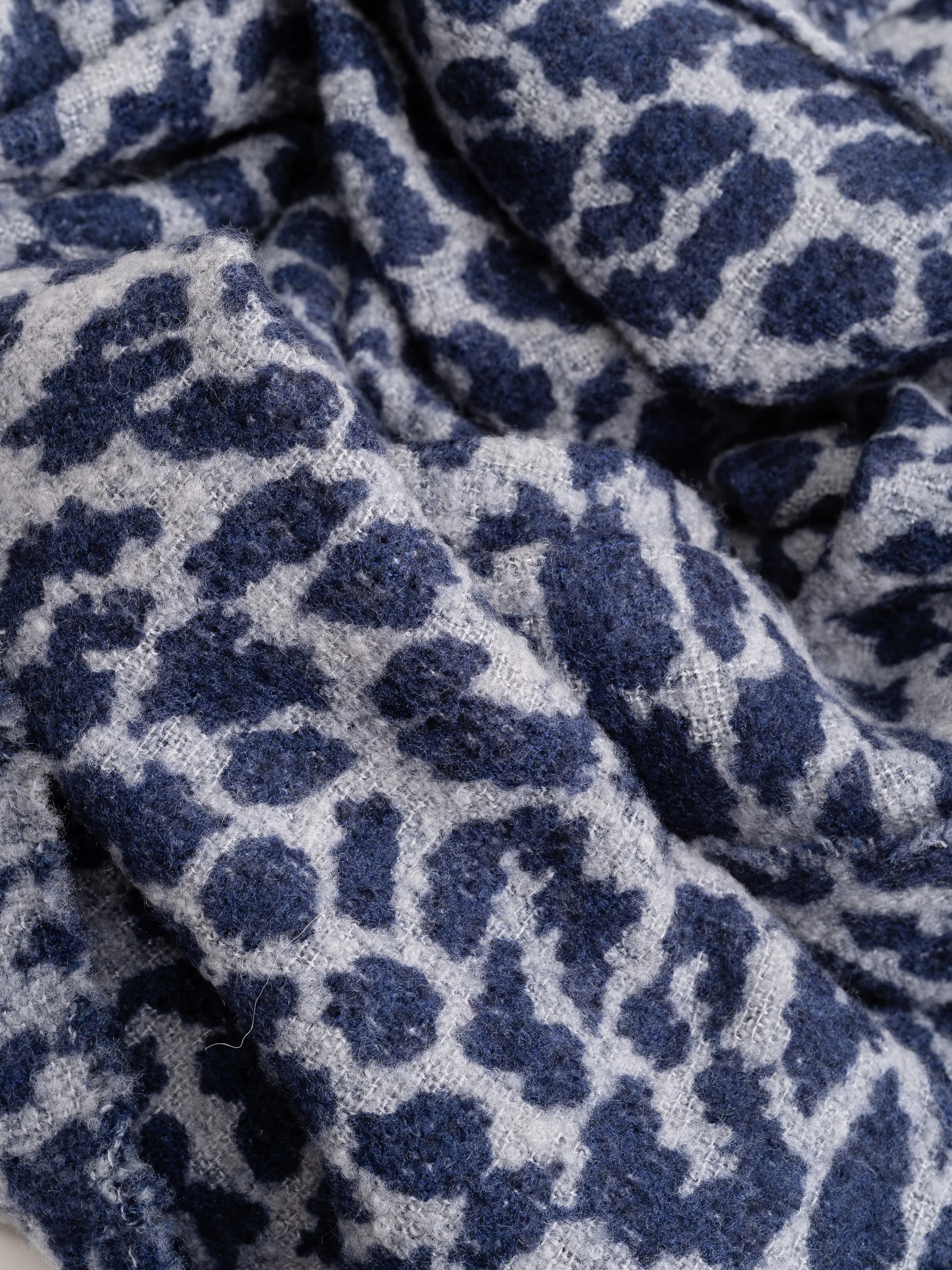 flustra sciarpa - blue leopard - Image 2