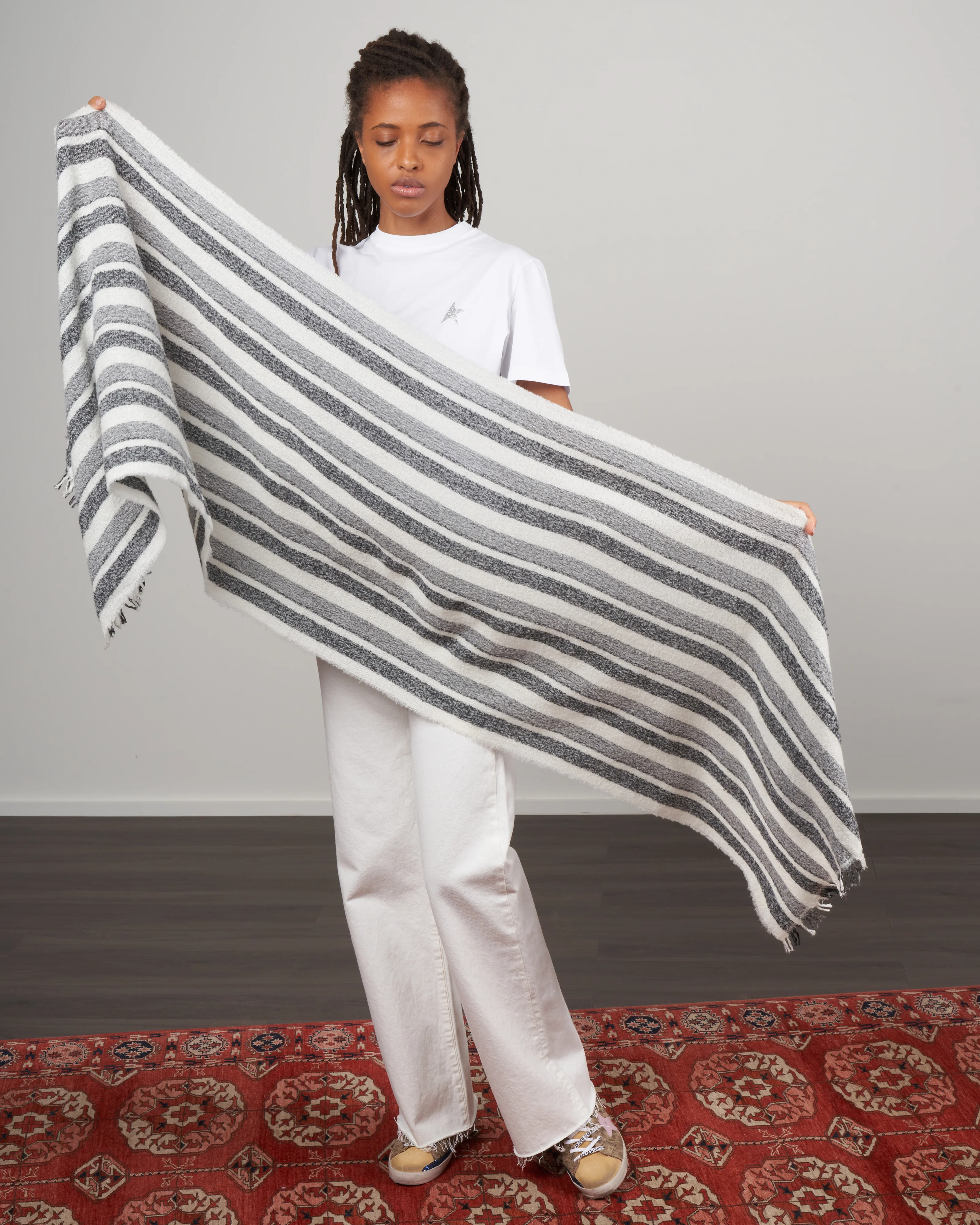 soft stripe sciarpa scarf - off white stripes - Image 2