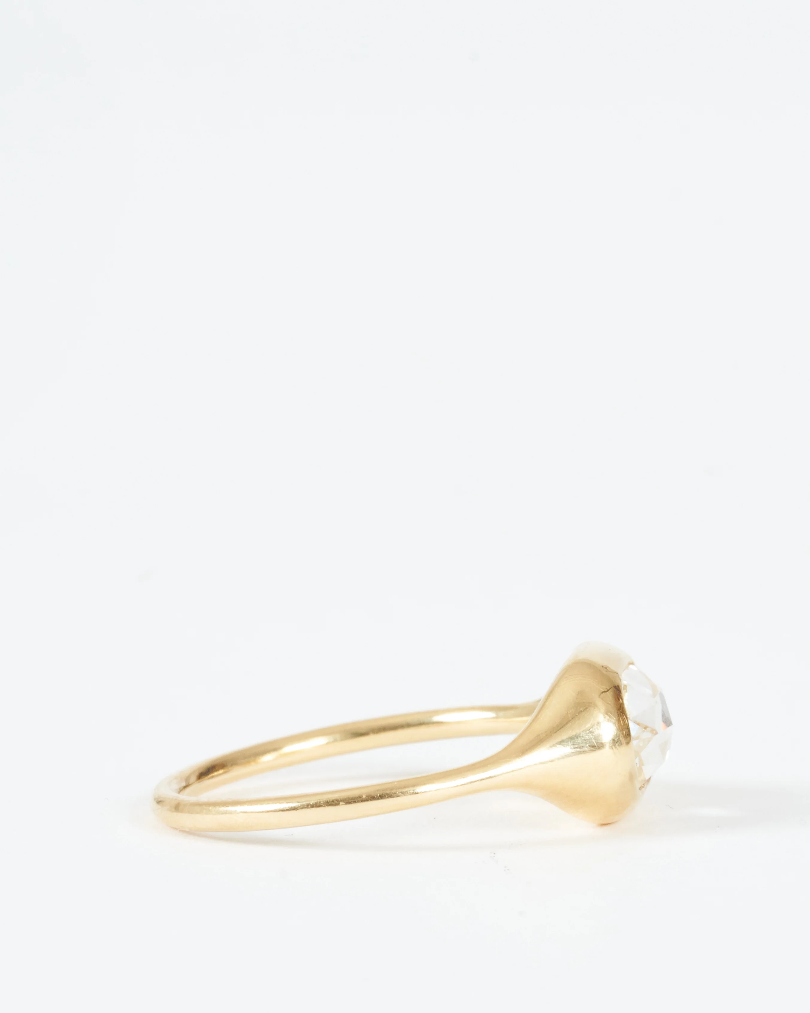 carved ring east/west oval - Image 5
