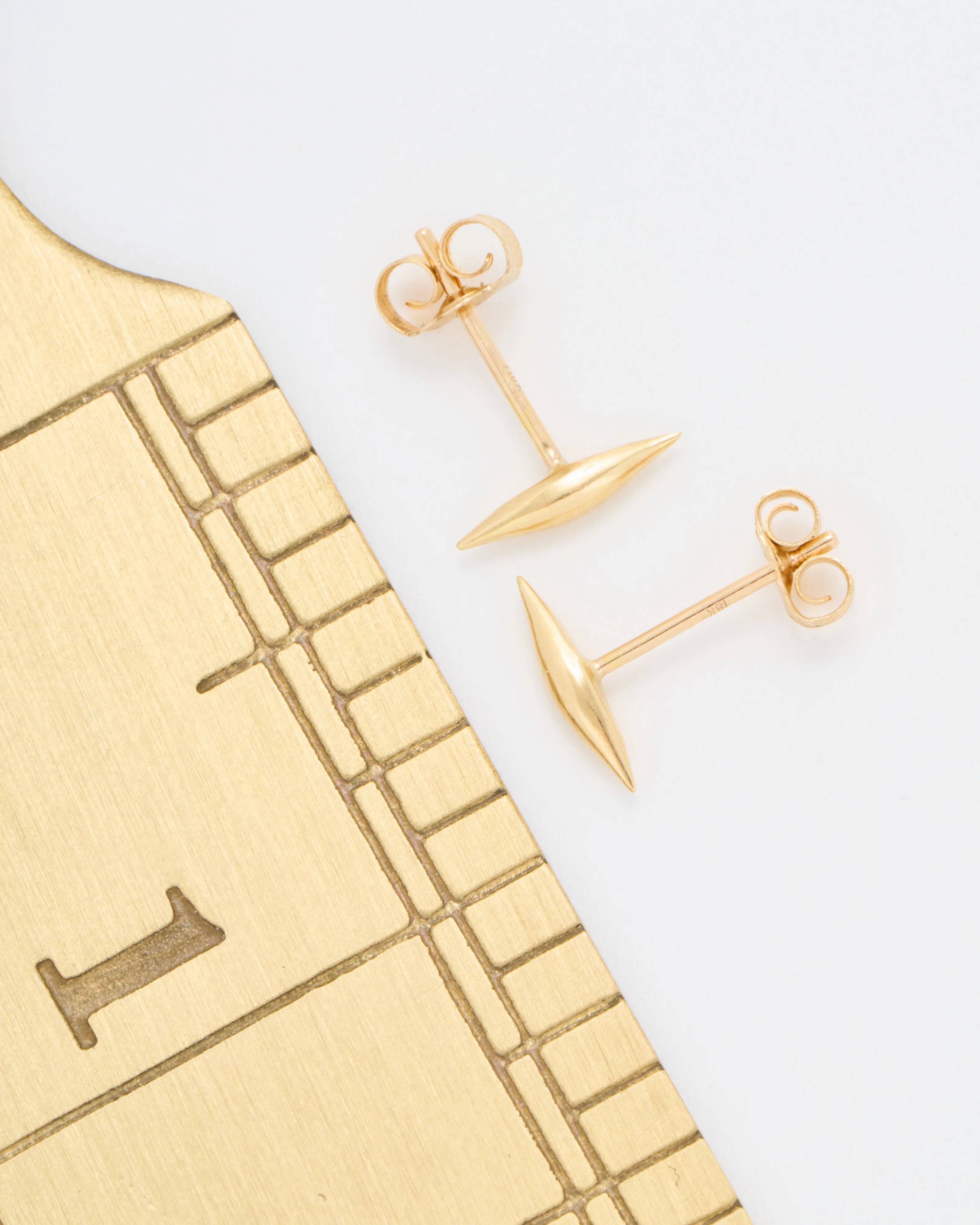 solid wave studs - Image 5