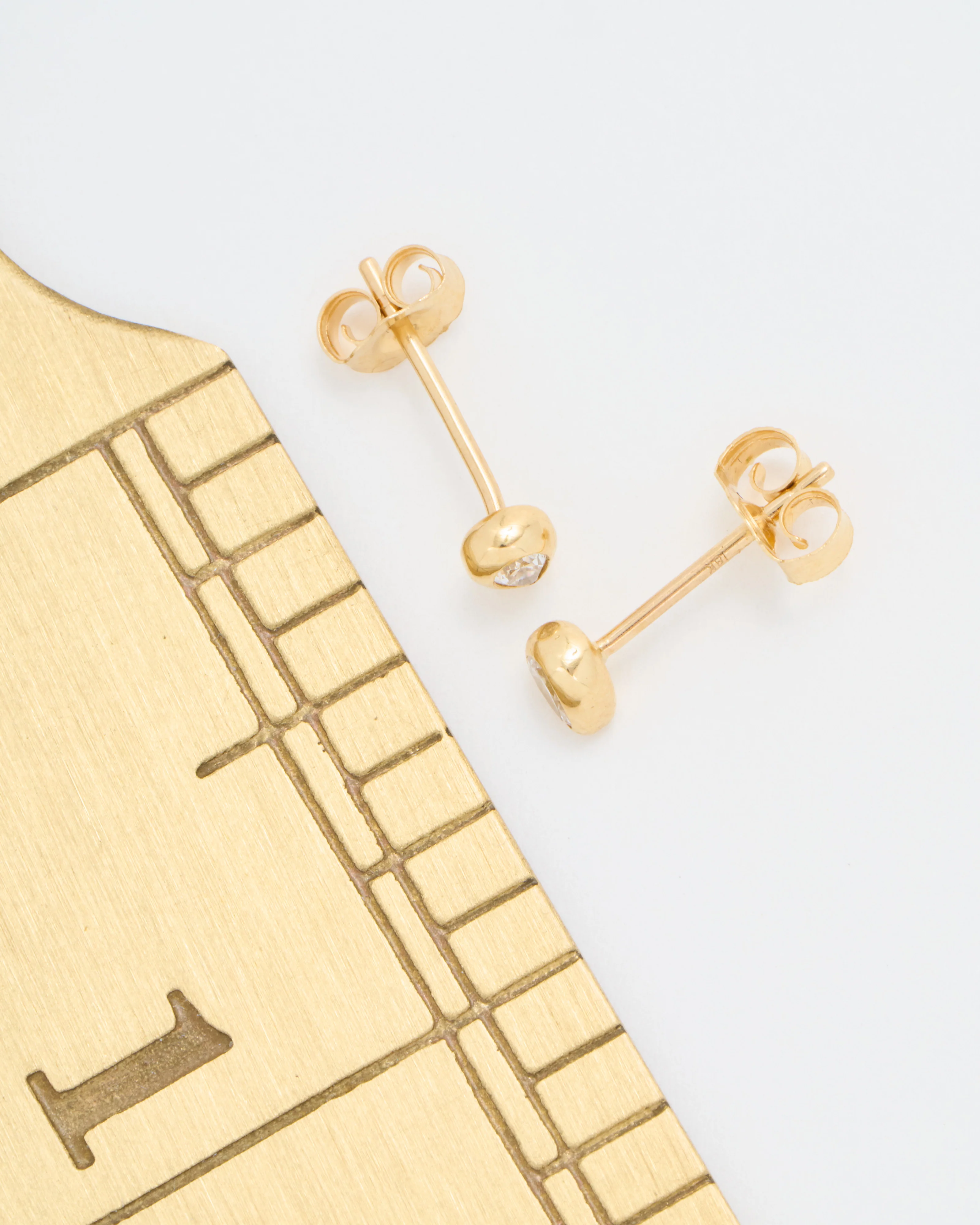 tiny pear studs - Image 5
