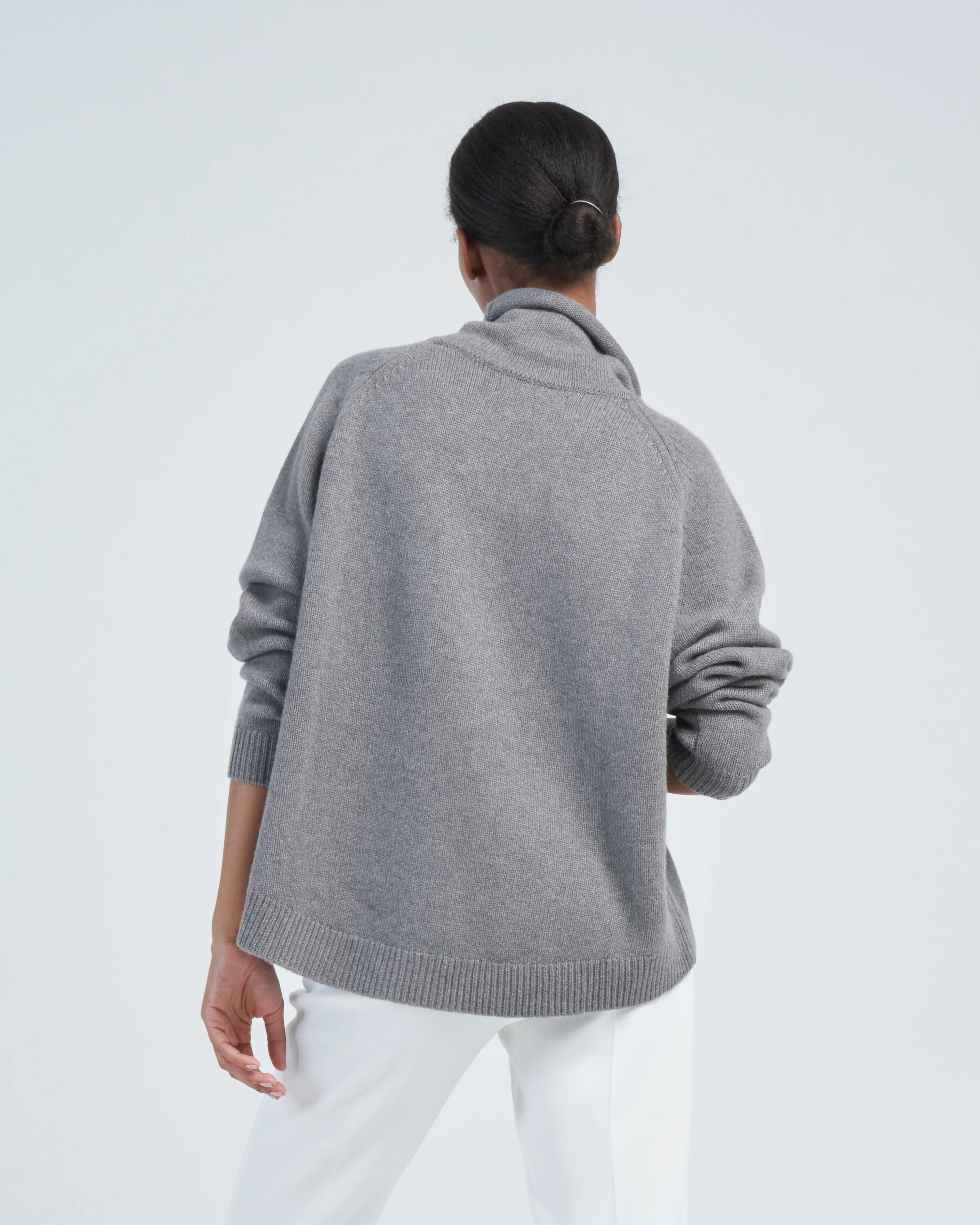 linden turtleneck - Image 4