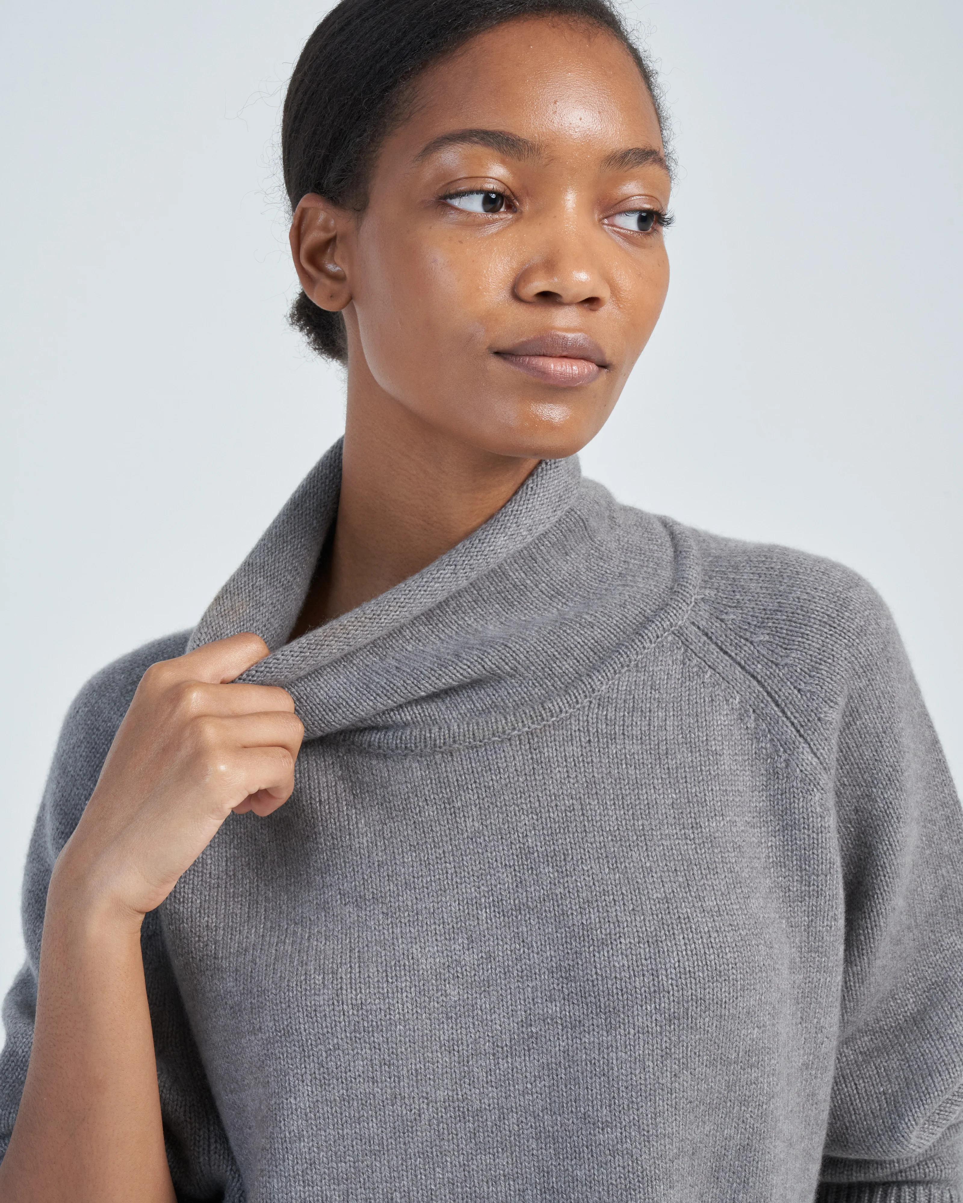 linden turtleneck - Image 5