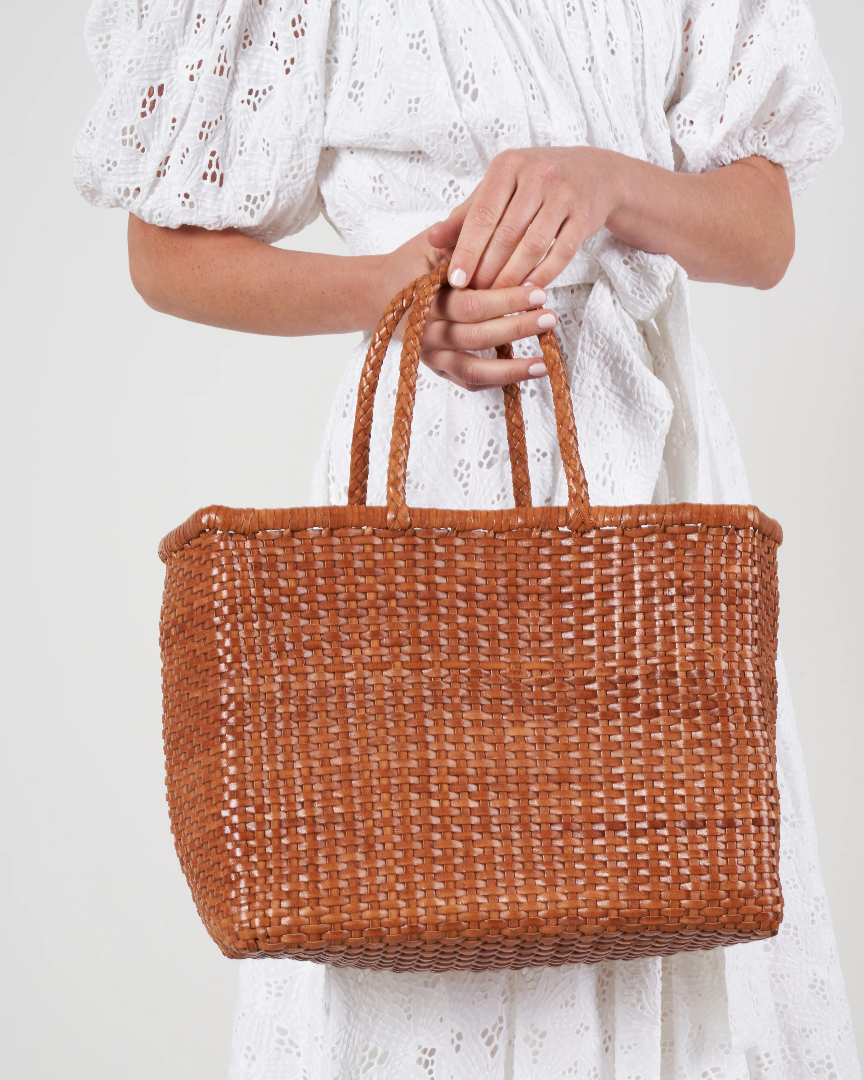 b weave big - british tan - Image 2