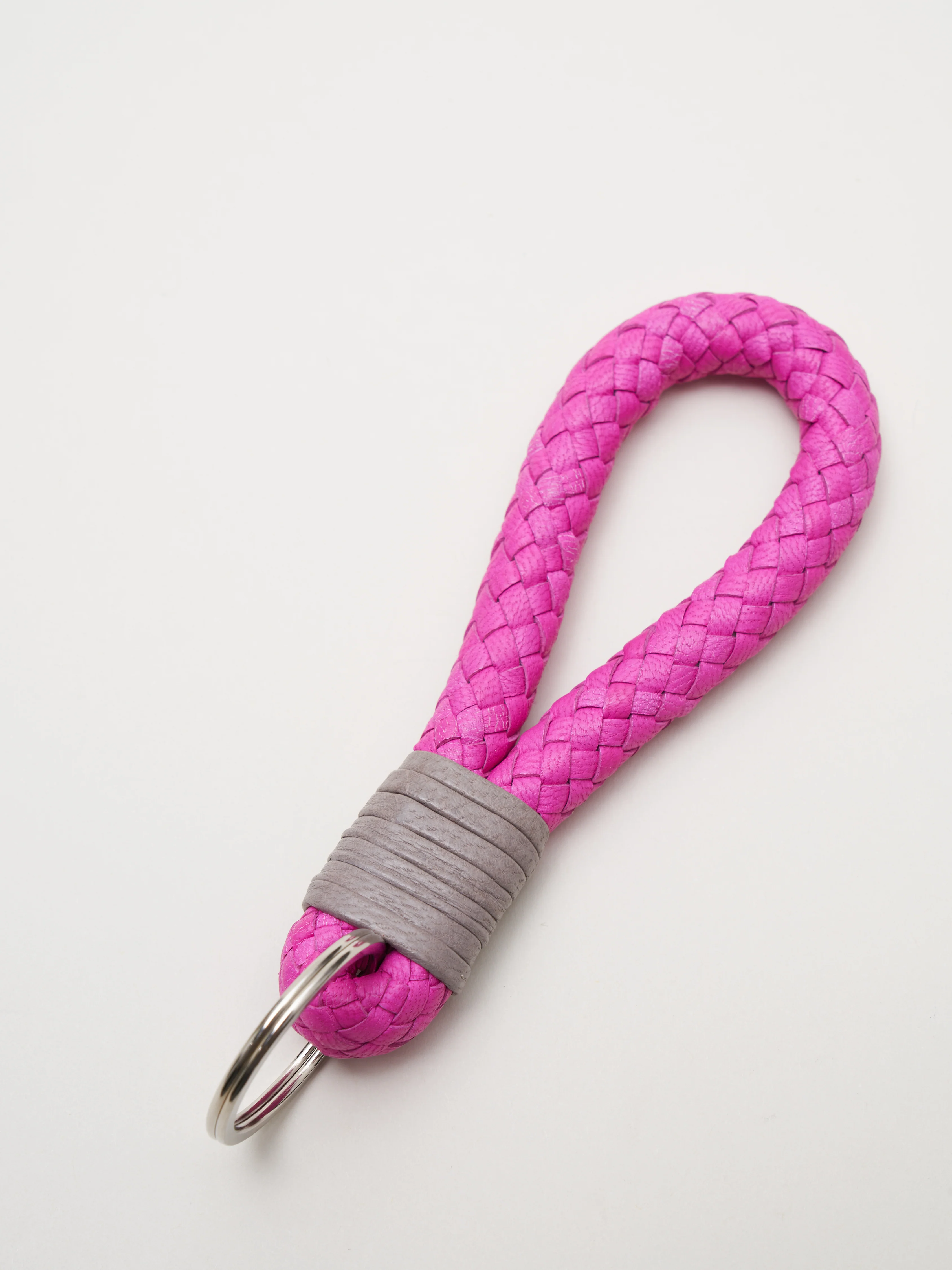 key ring - fuschia - Image 2