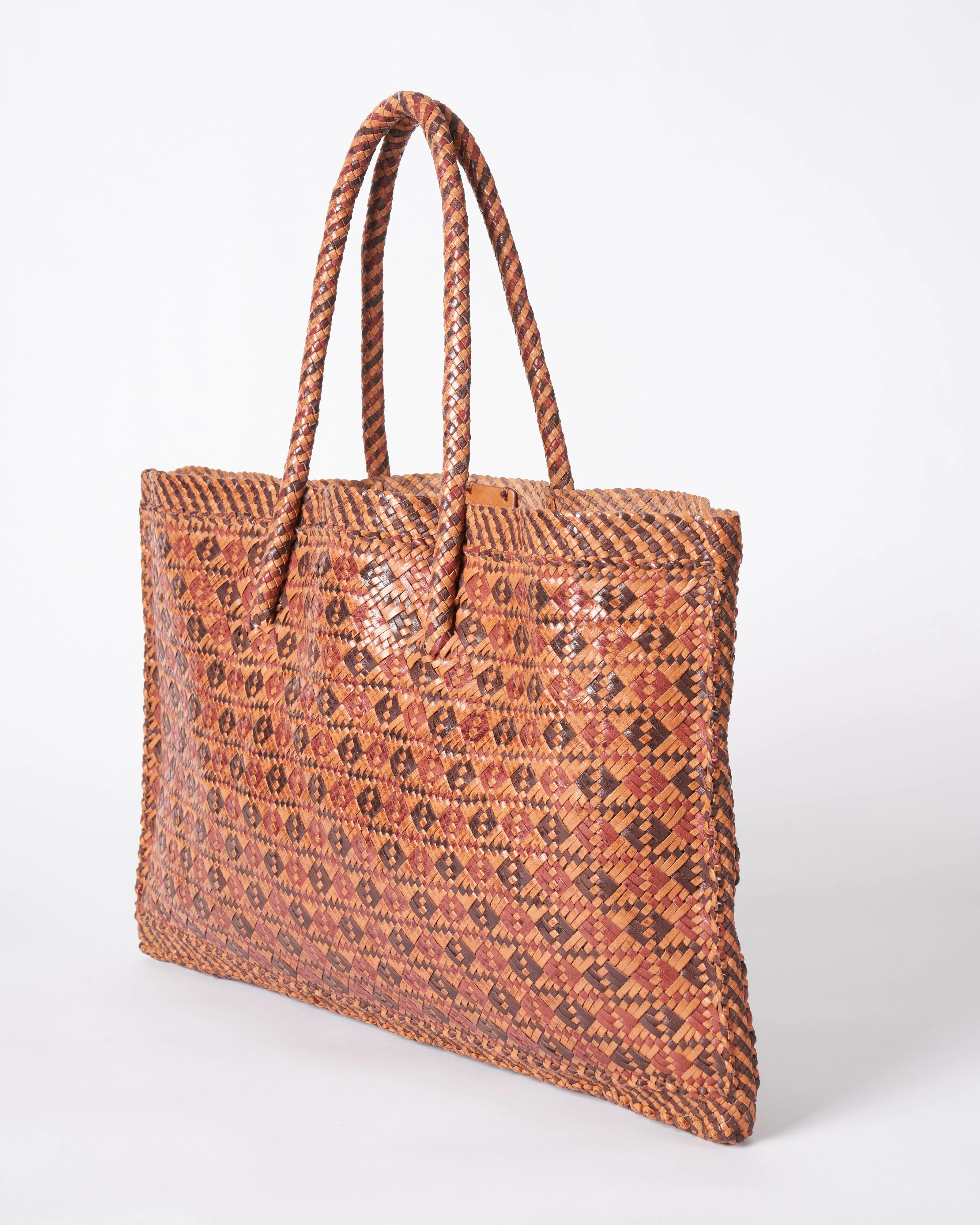 maori kete - burnished leather - Image 3