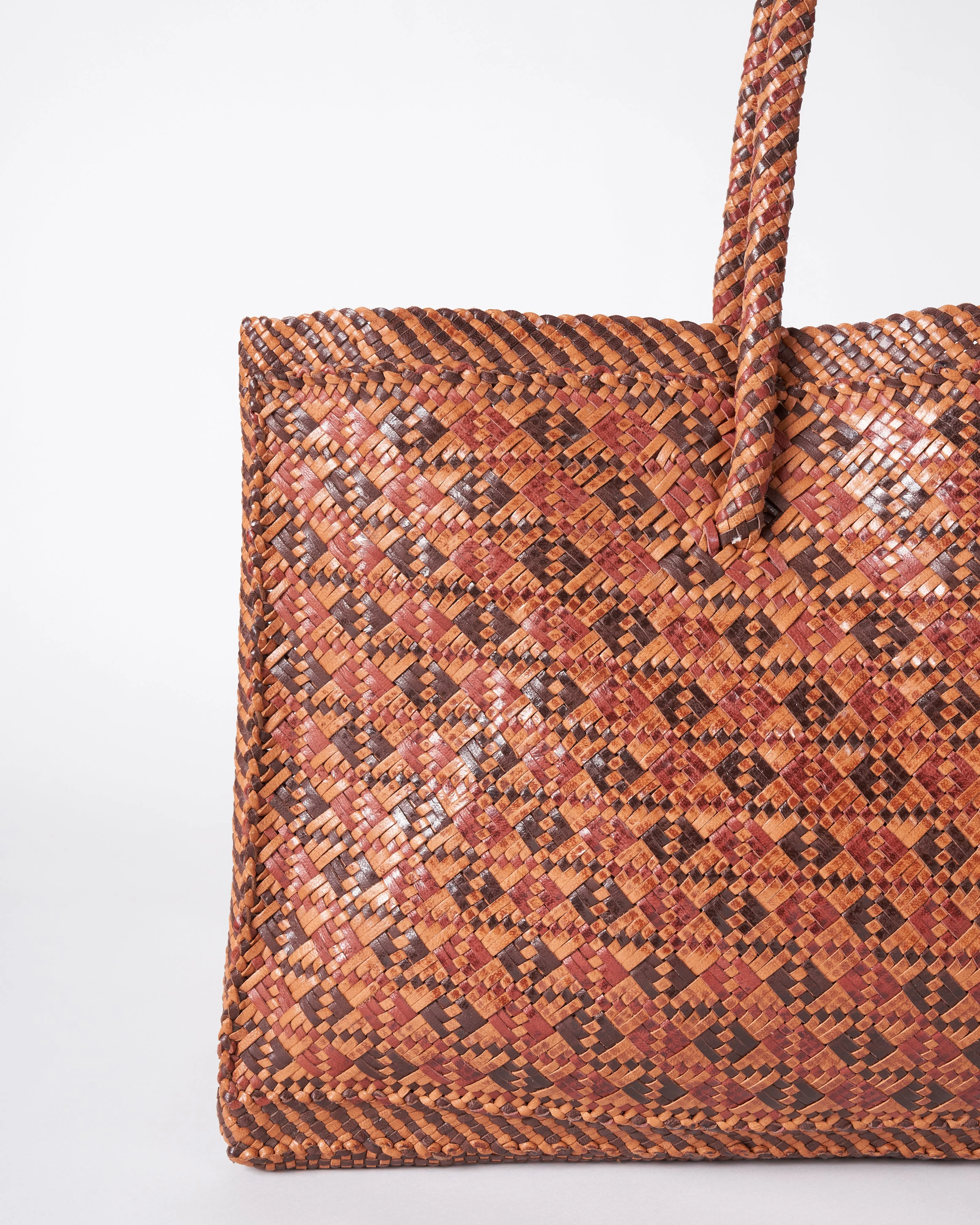 maori kete - burnished leather - Image 4