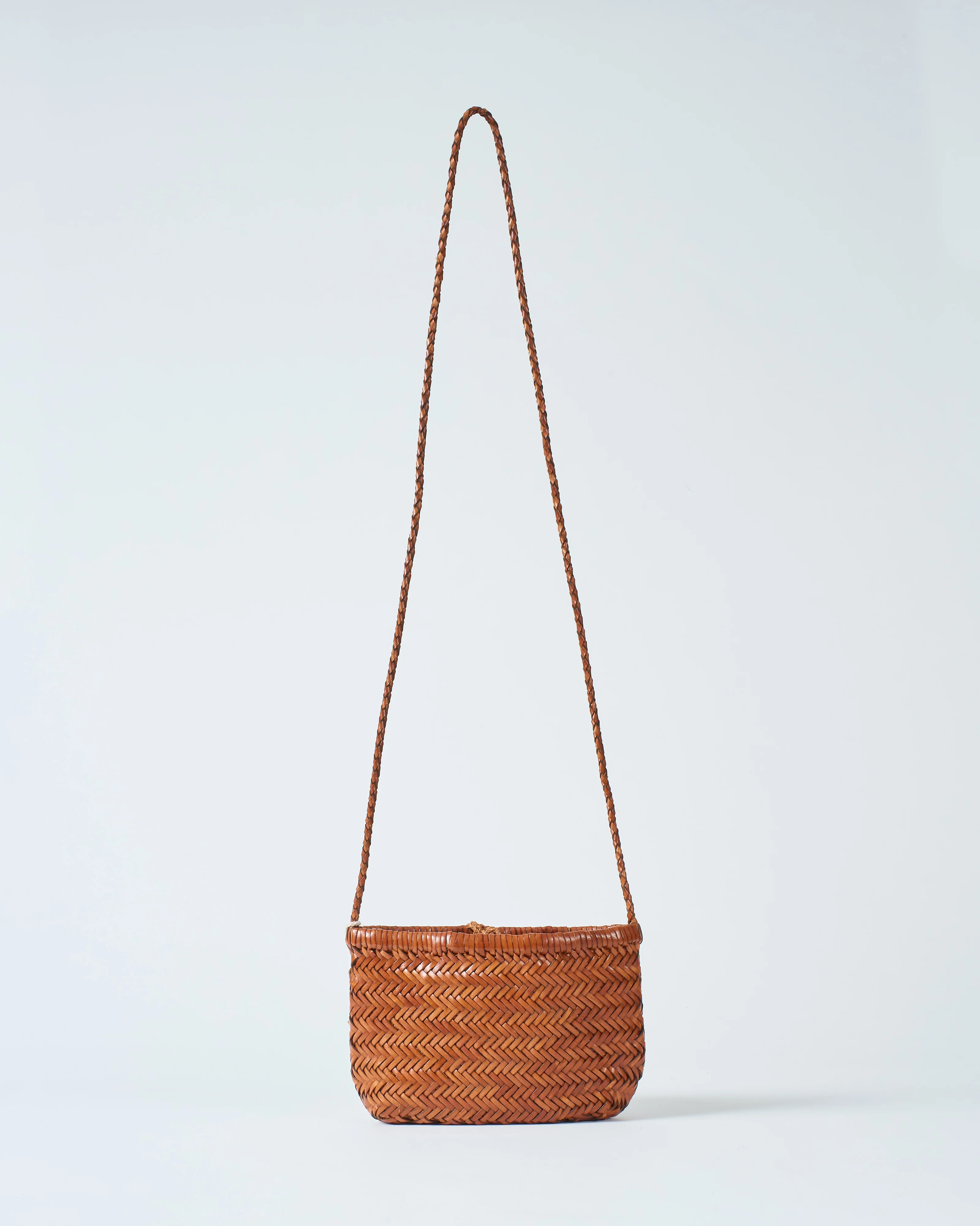 minsu crossbody