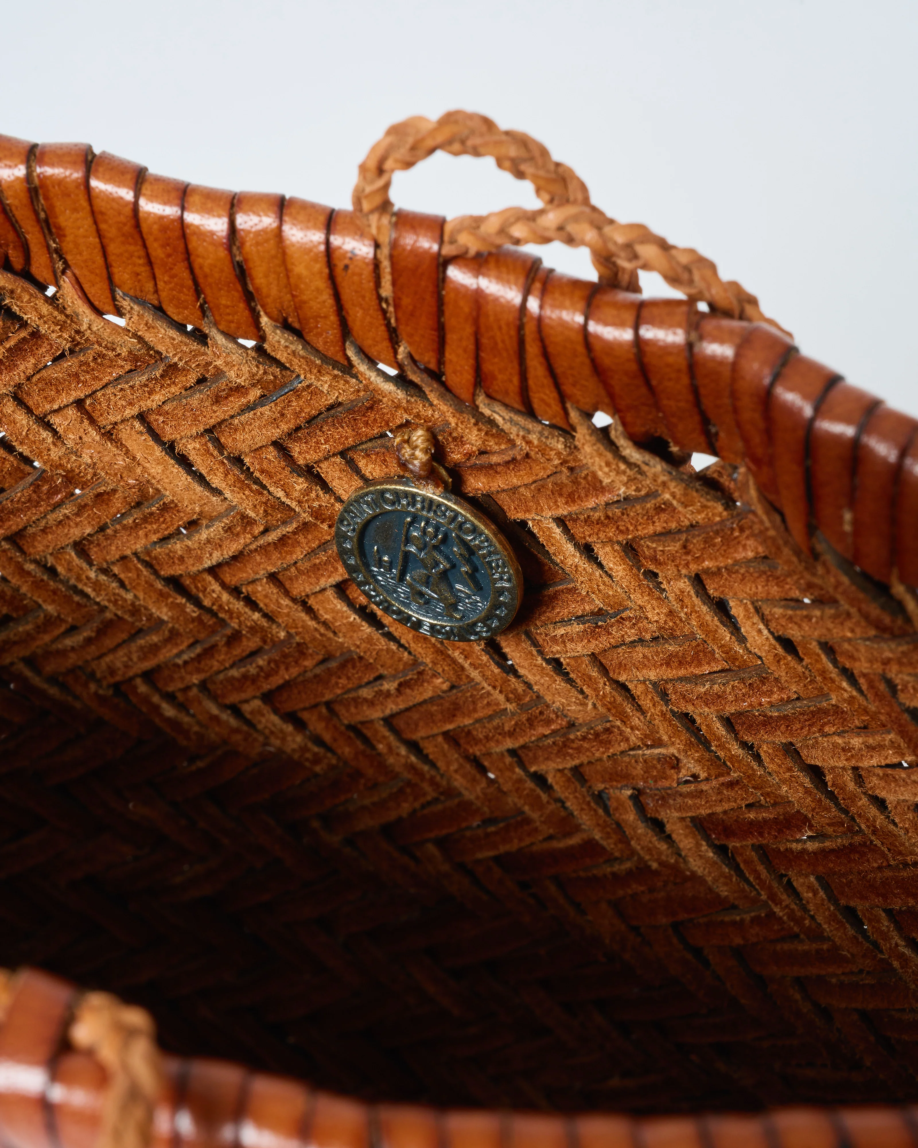 minsu crossbody - Image 4
