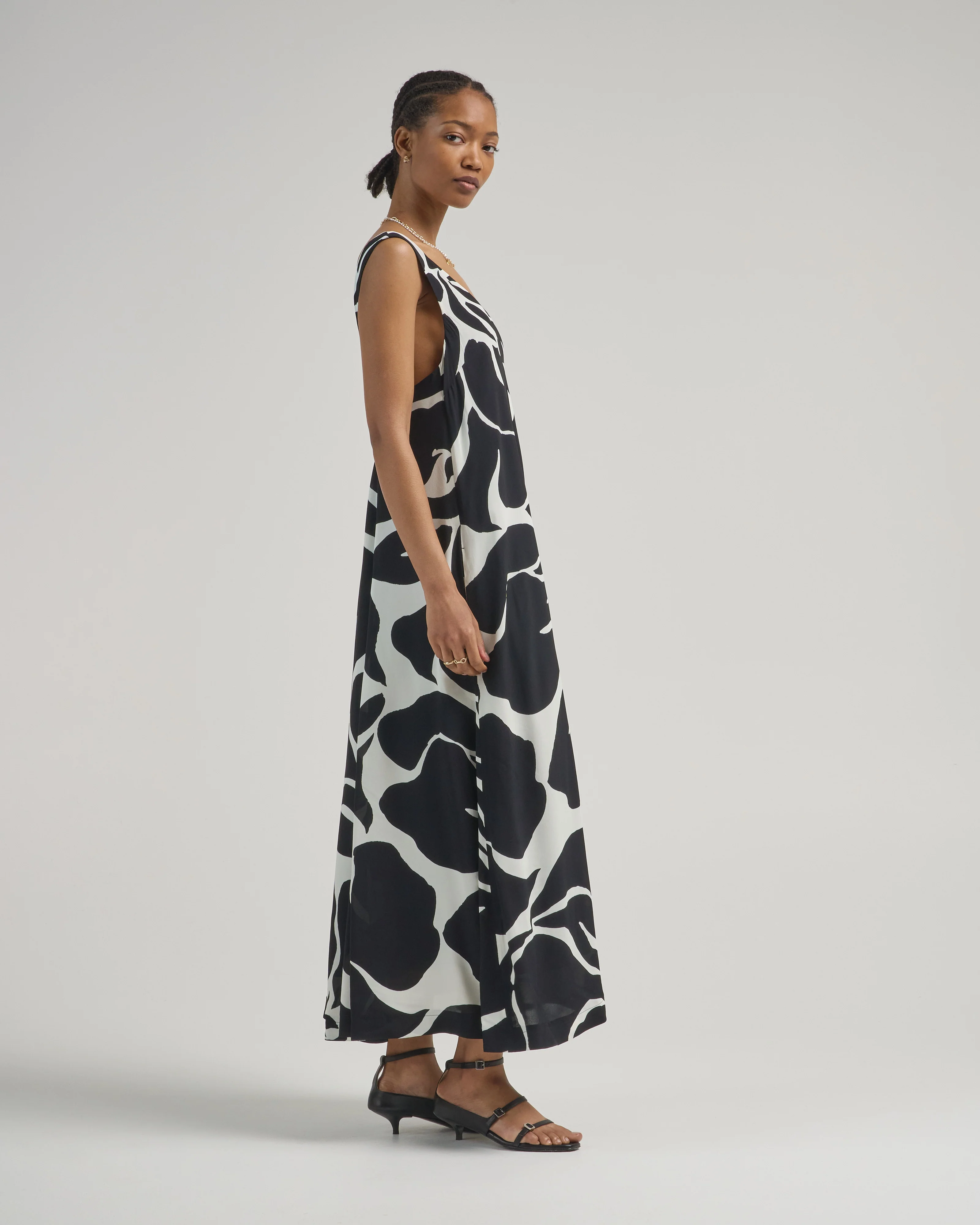 dea dress - Image 3