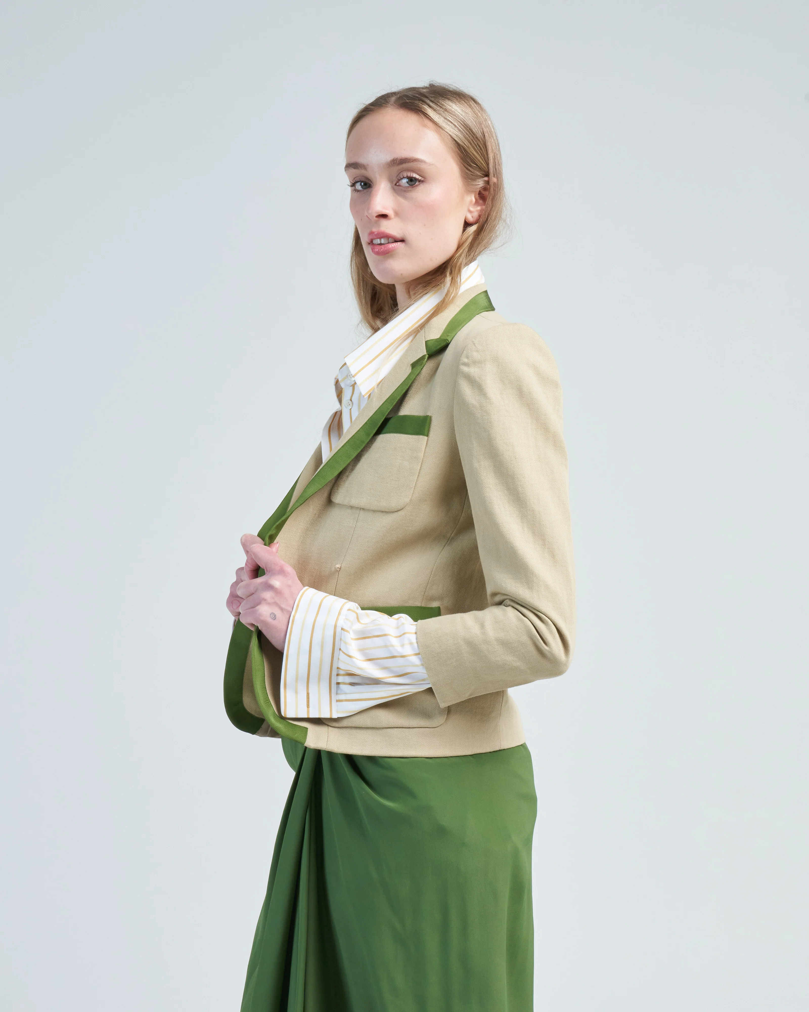 bessie tape jacket - Image 3