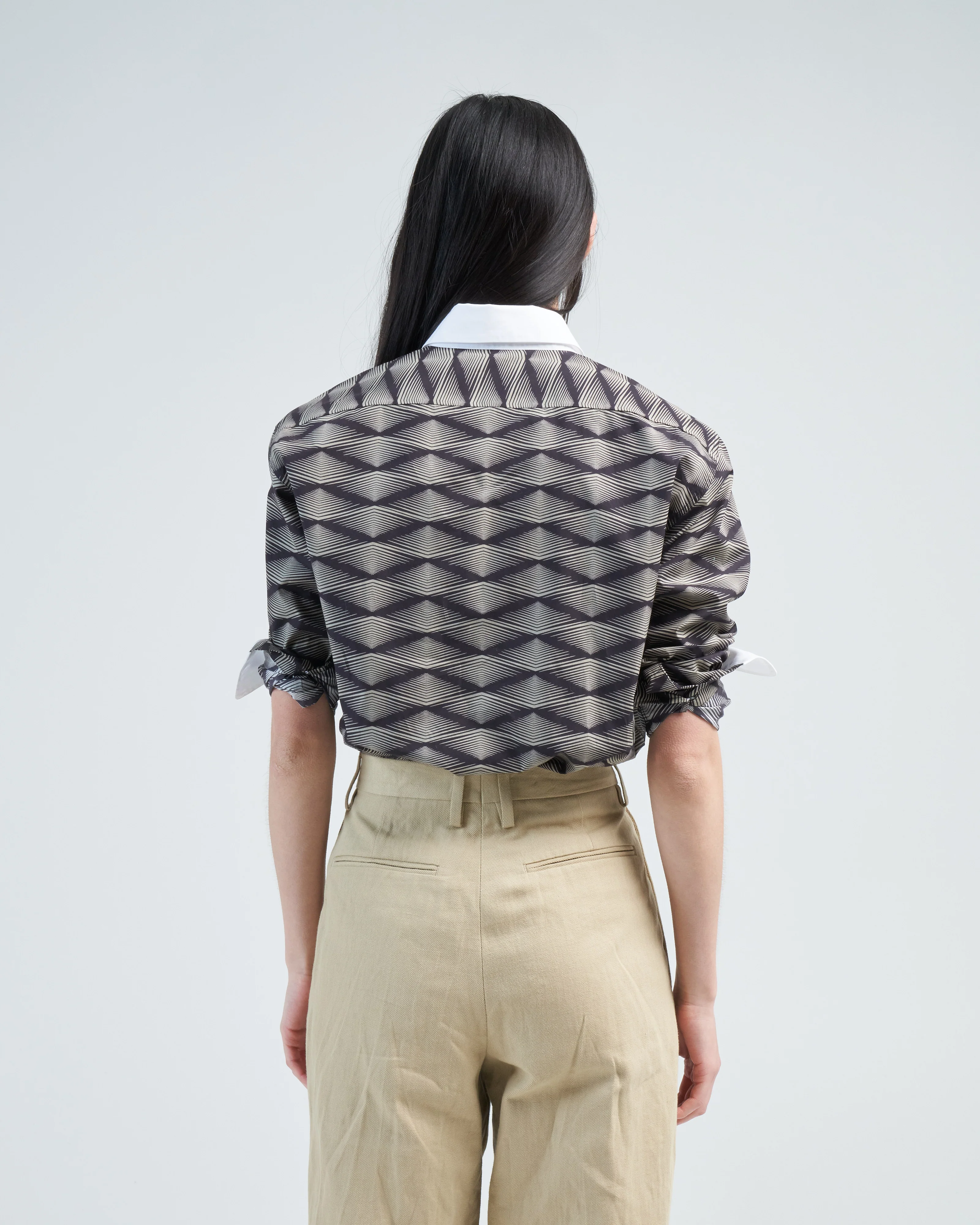 clavel bis shirt - Image 5