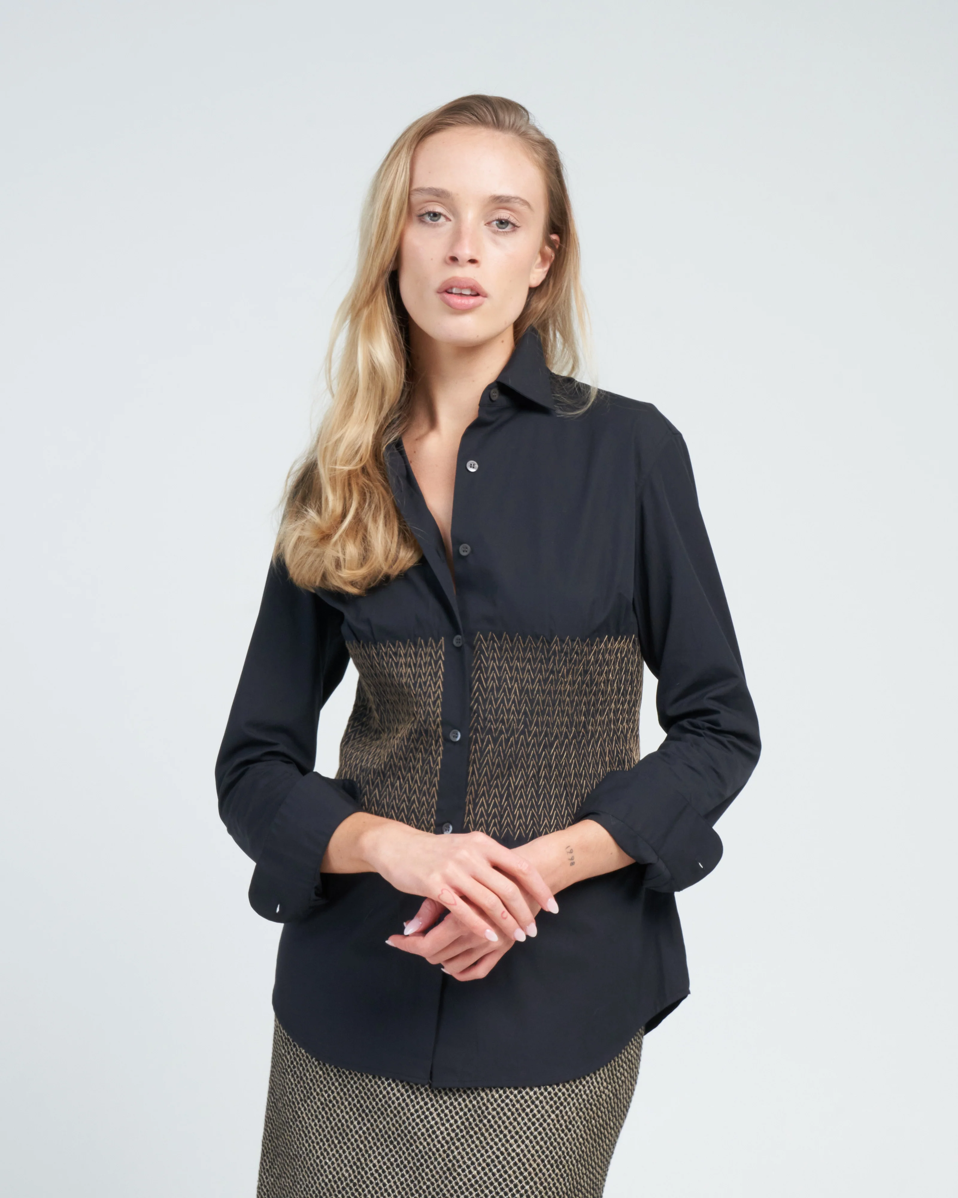 claver shirt - black