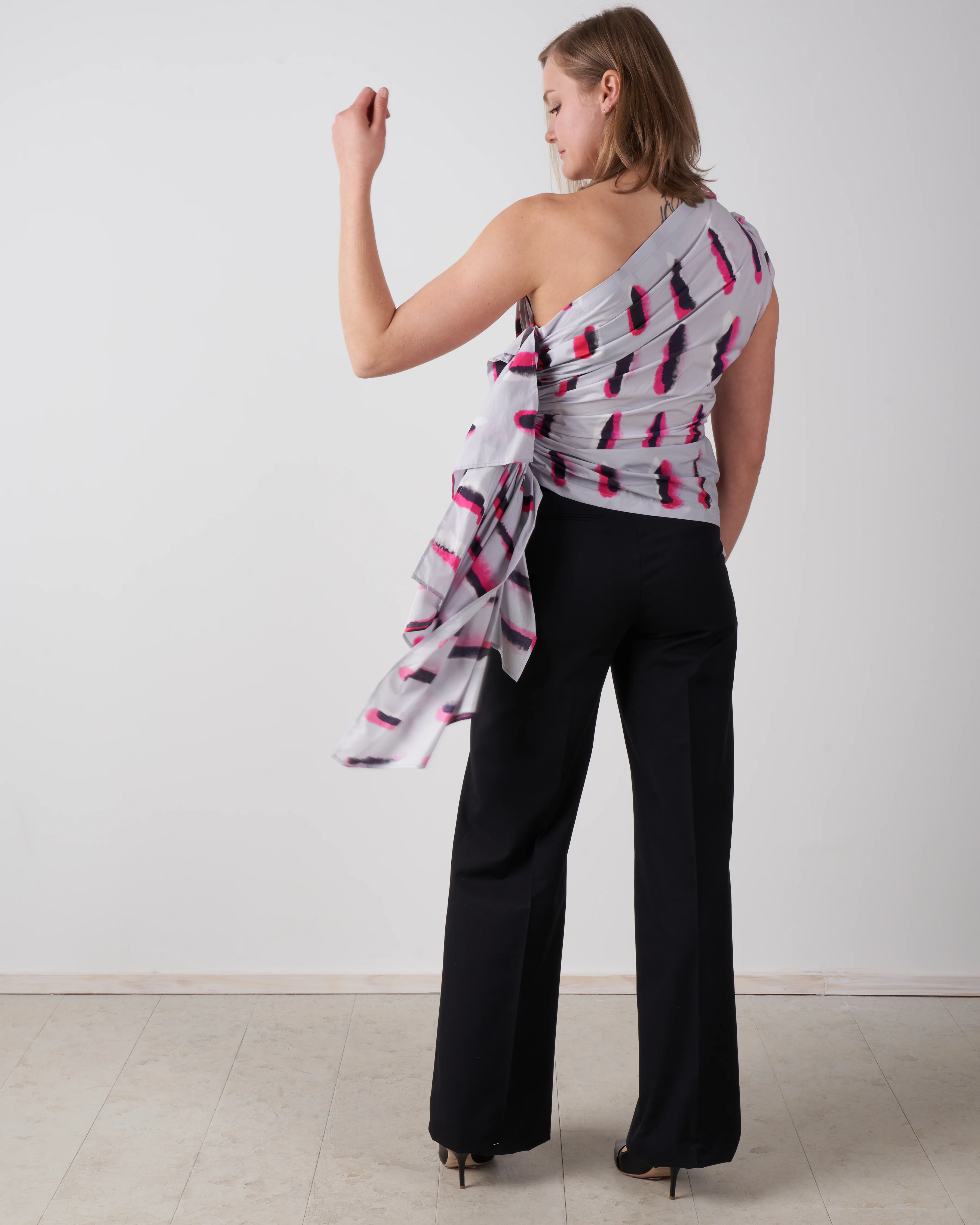 cony top - light grey - Image 5