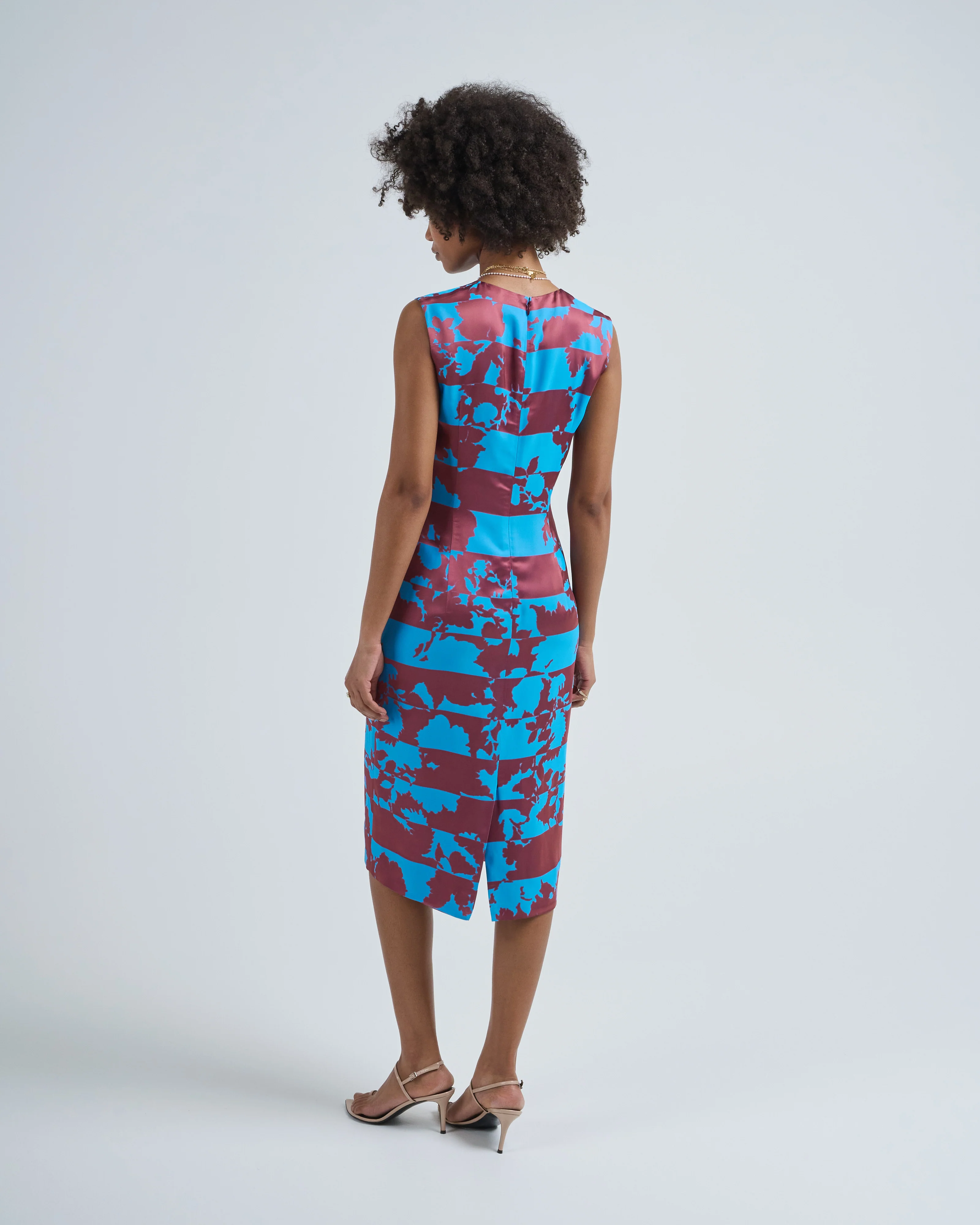 delvania bis dress - Image 4
