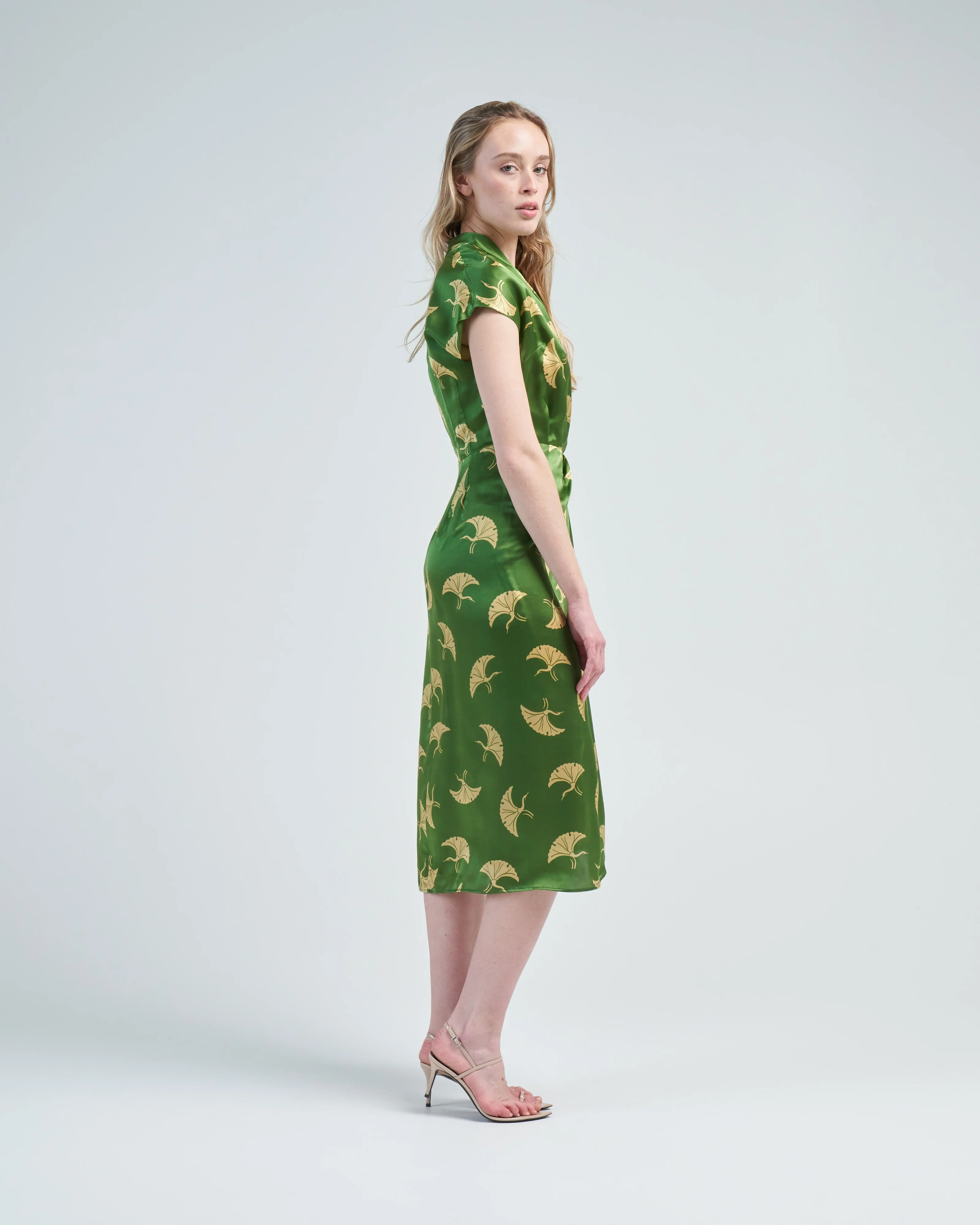 dilian dress - Image 3
