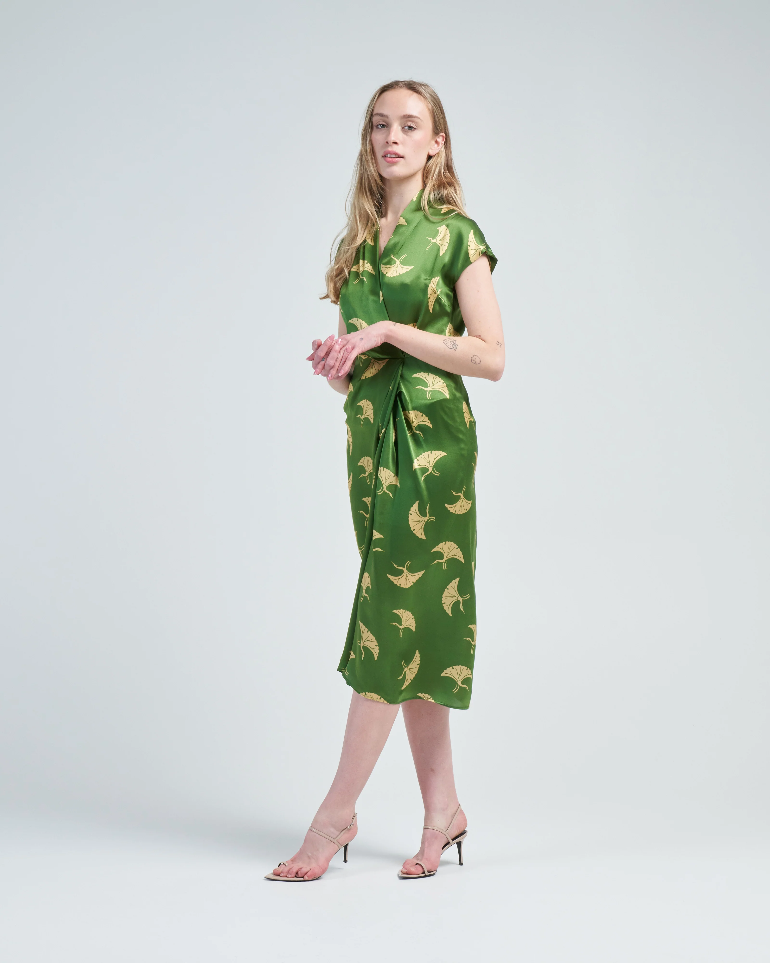 dilian dress - Image 5